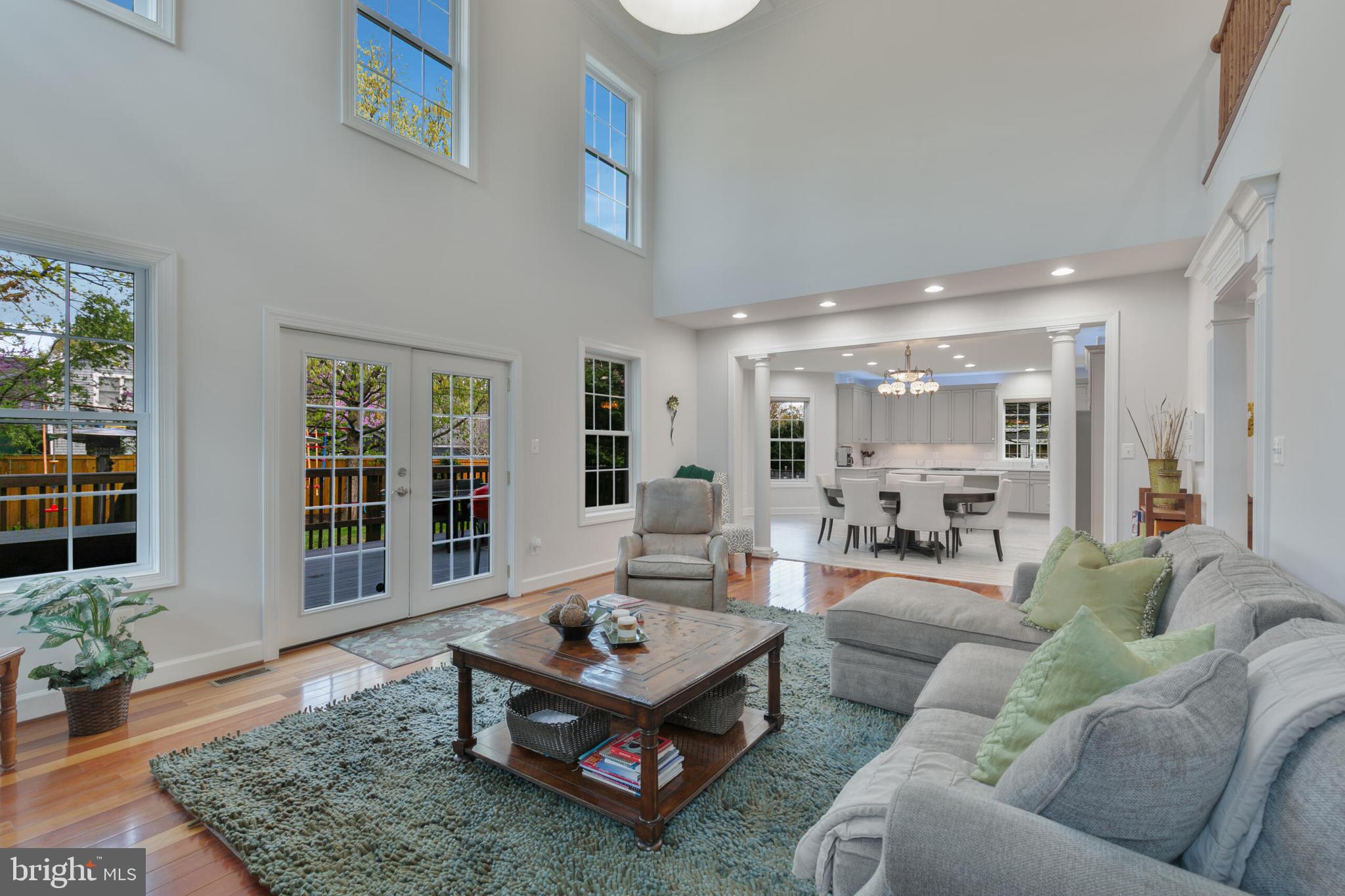 OVER LEE KNOLLS - Residential