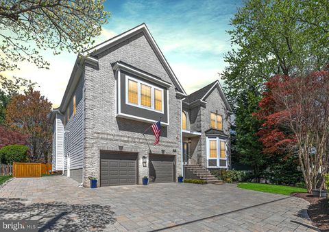 6237 WASHINGTON BOULEVARD ARLINGTON VA 22205