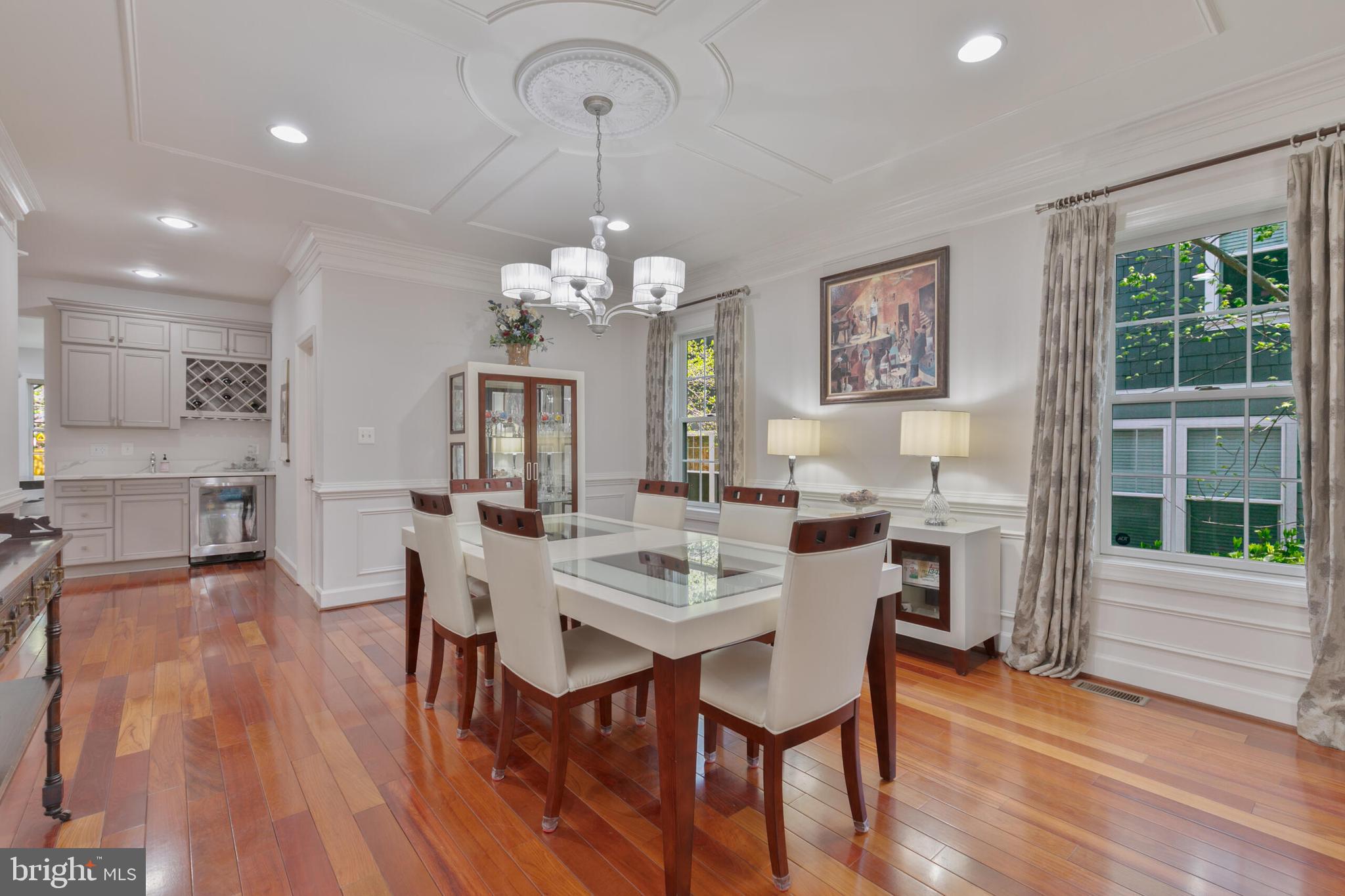 OVER LEE KNOLLS - Residential