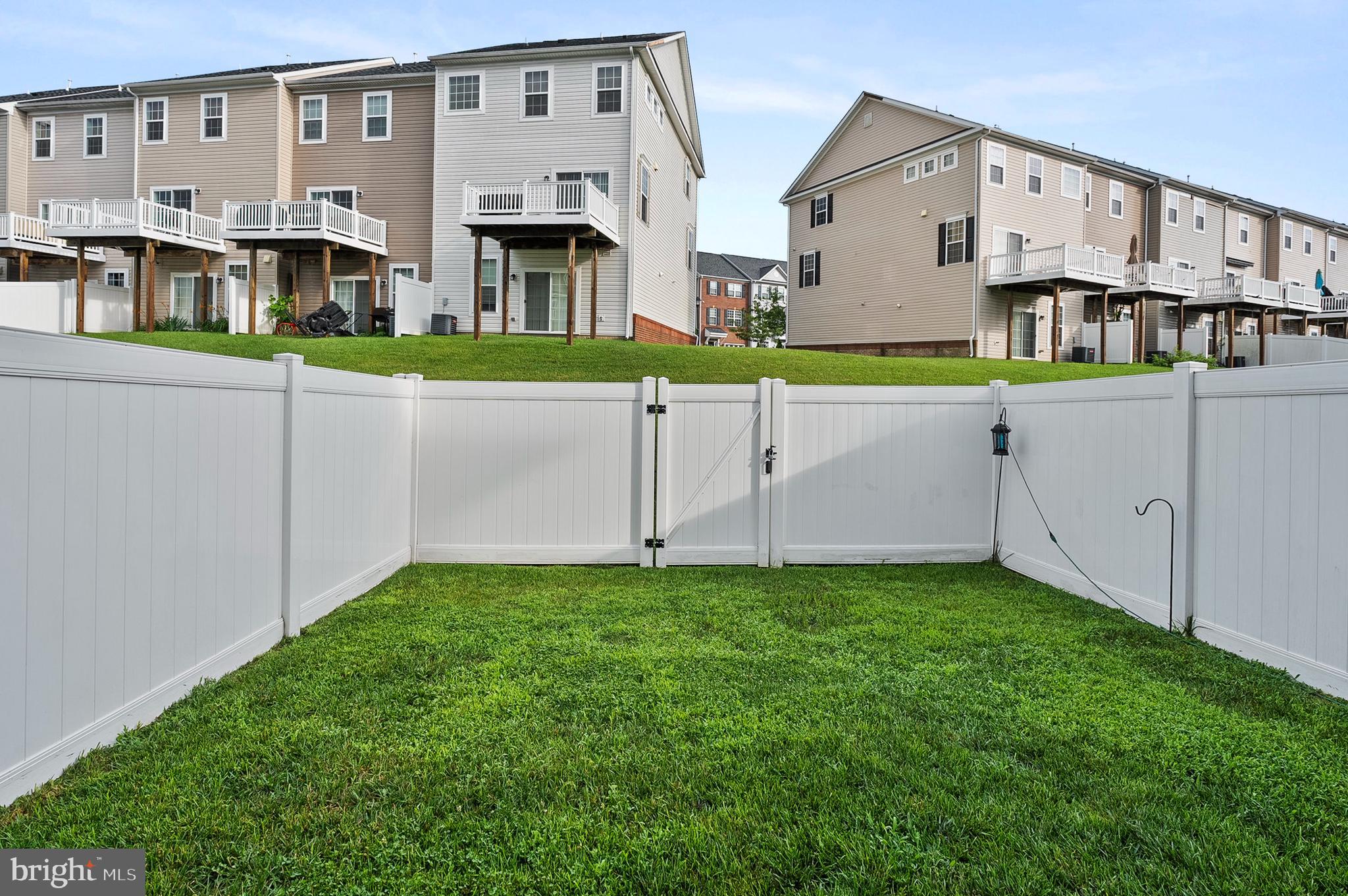 BALLARD GREEN - Residential