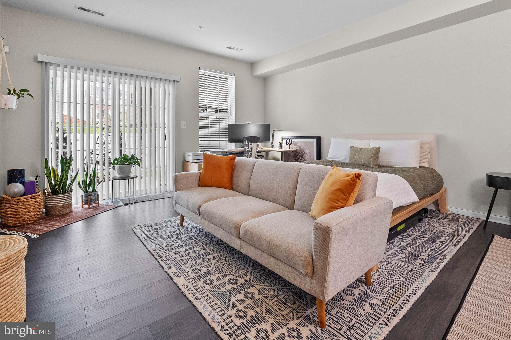 9525 ELIZABETH HOWE LANE