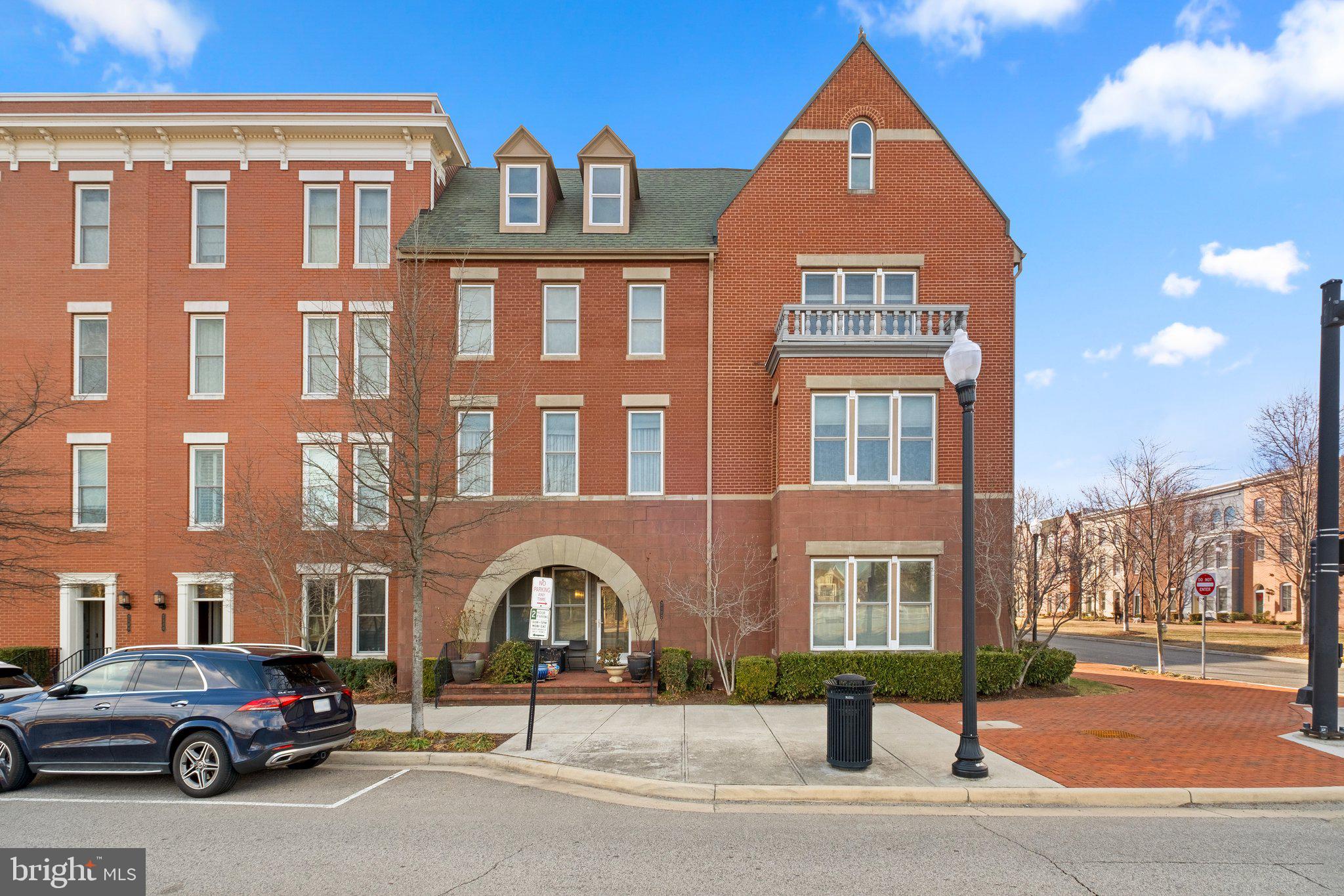 POTOMAC YARD - Residential
