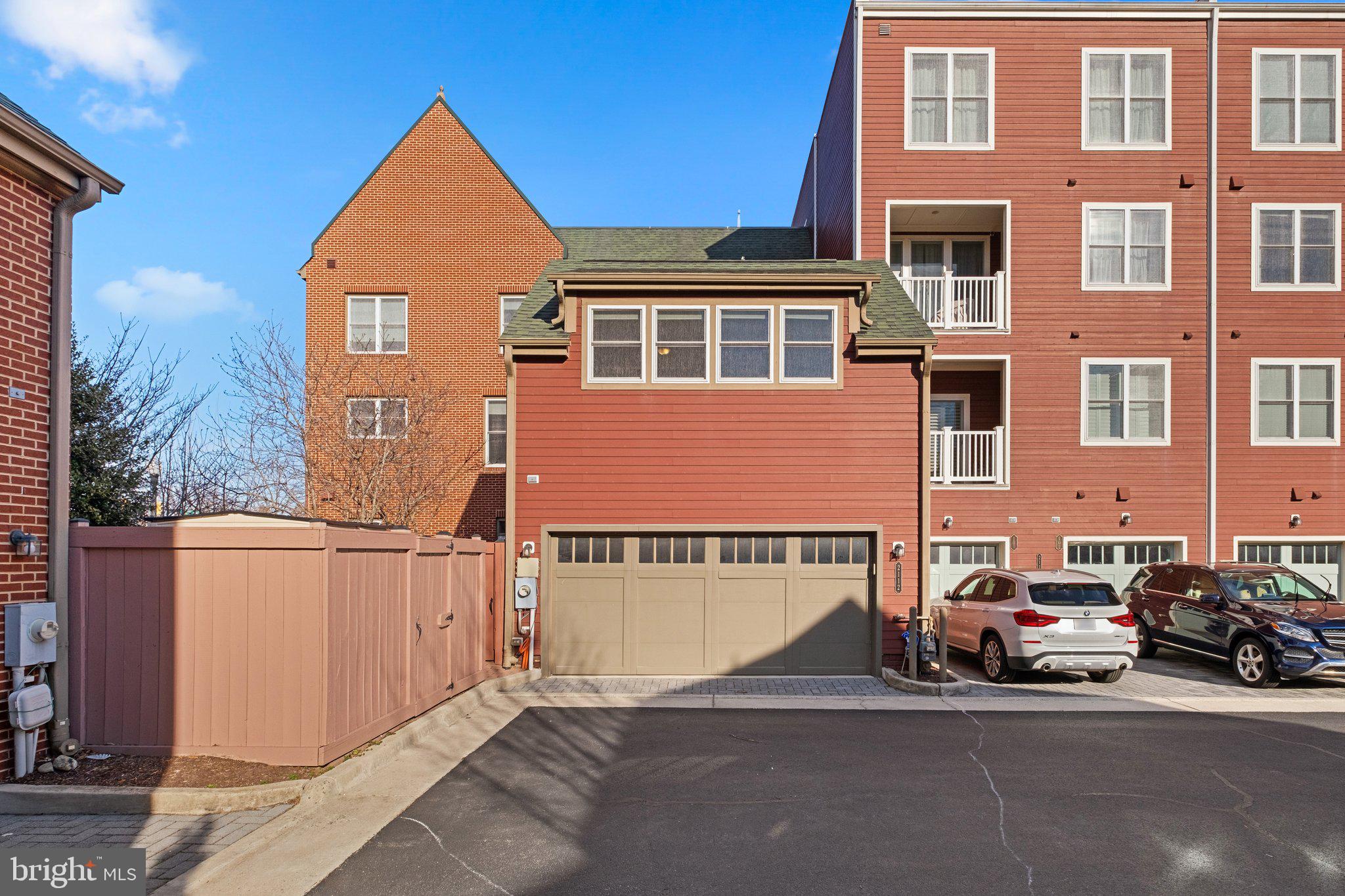 POTOMAC YARD - Residential