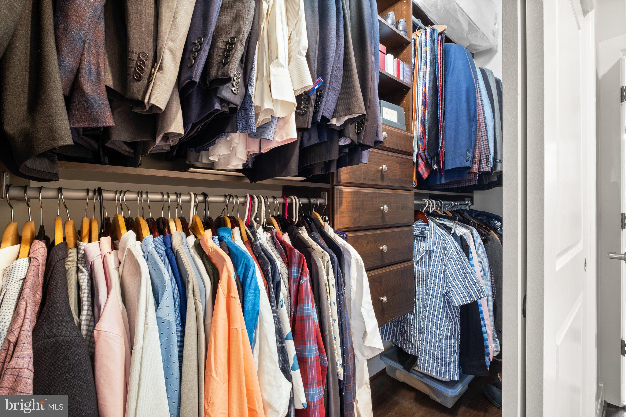 POTOMAC YARD - Residential