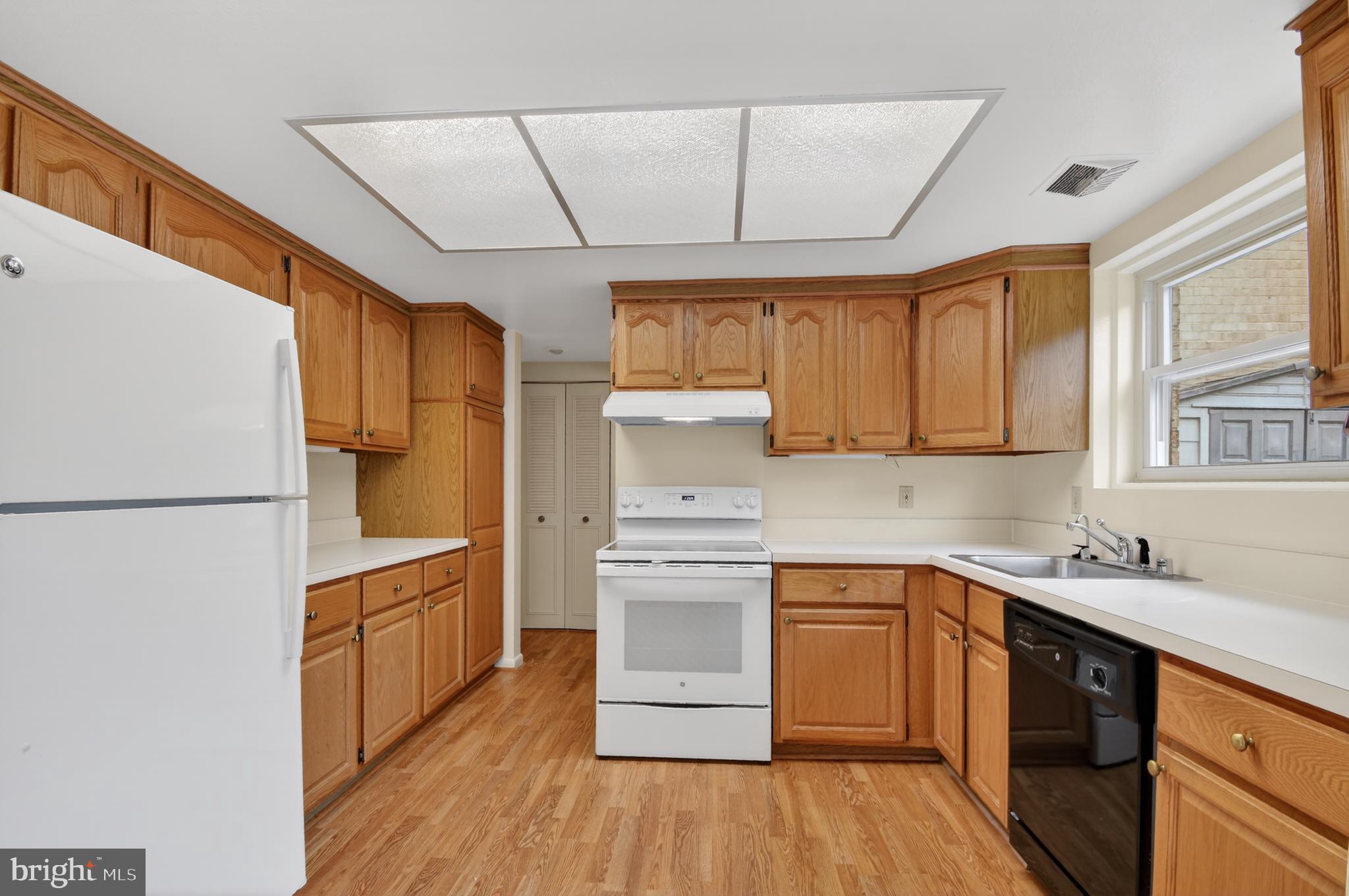 MONTGOMERY MUTUAL COOP - Residential