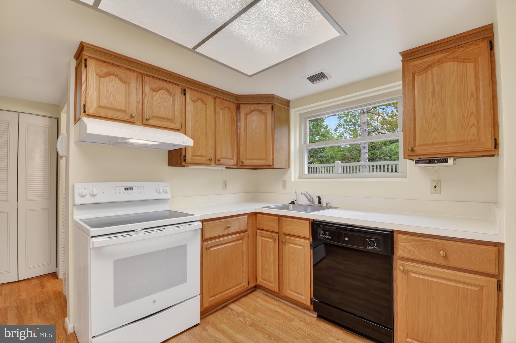 MONTGOMERY MUTUAL COOP - Residential