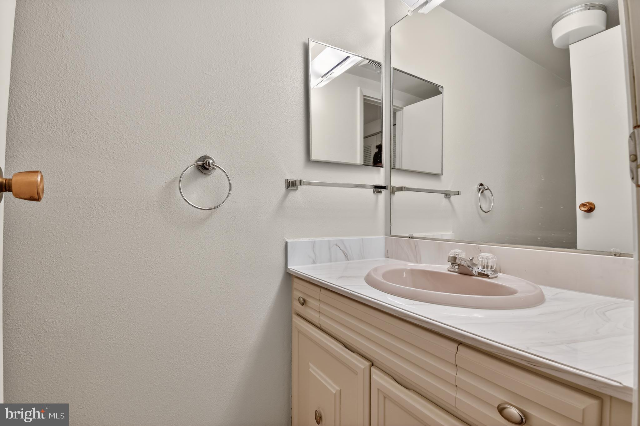 MONTGOMERY MUTUAL COOP - Residential