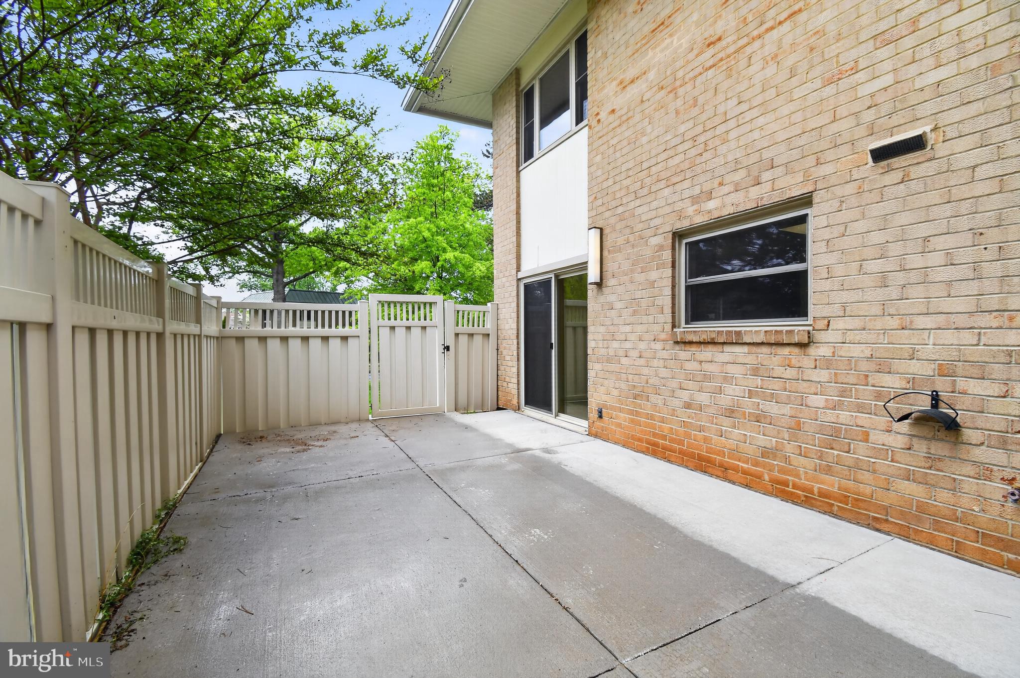 MONTGOMERY MUTUAL COOP - Residential