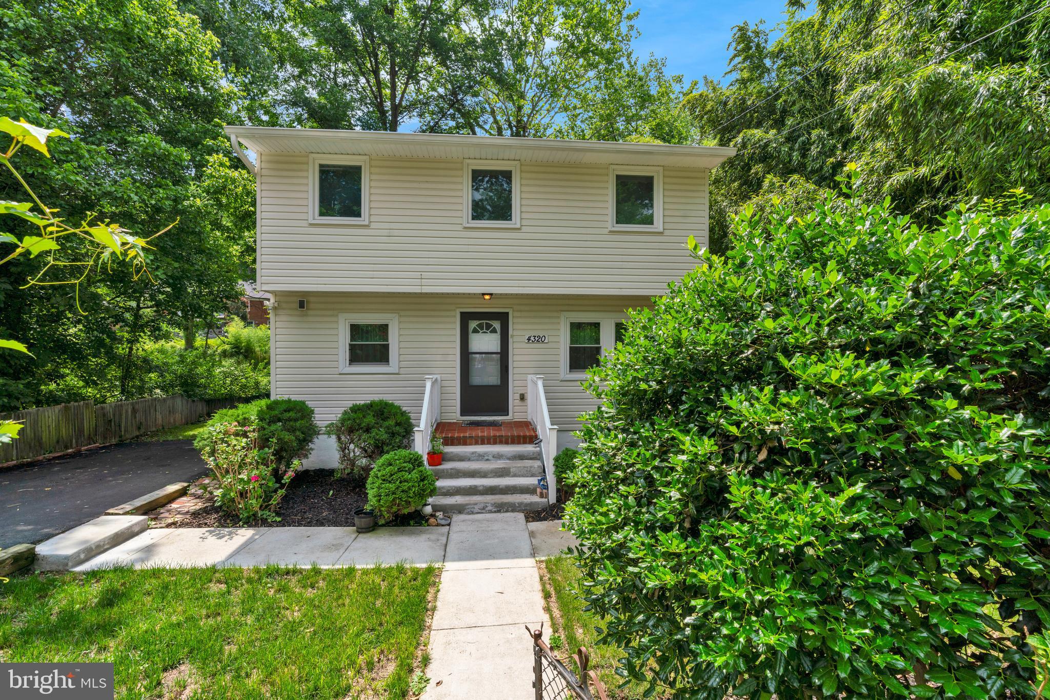 4320 IVY GLEN ROAD