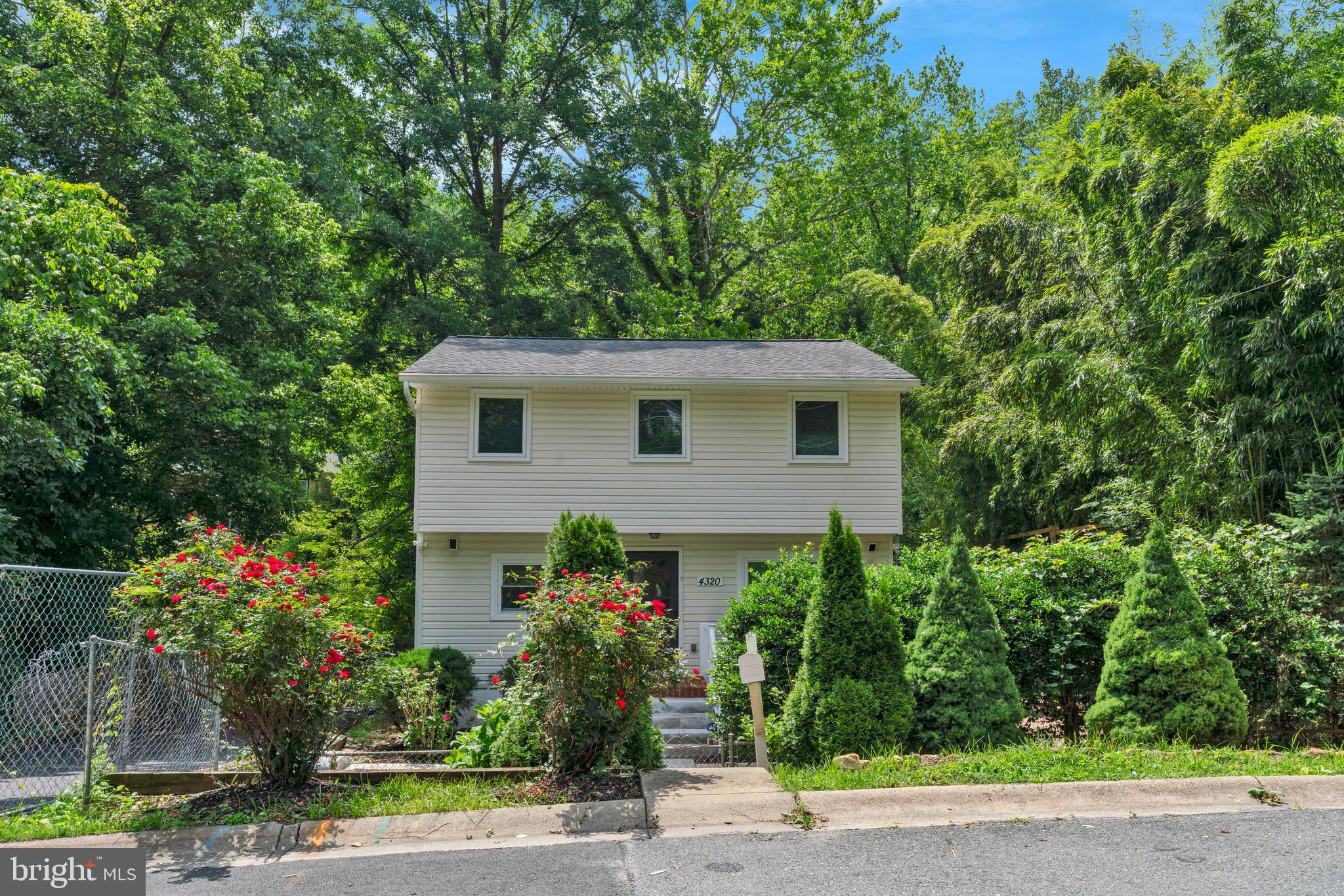 4320 IVY GLEN ROAD