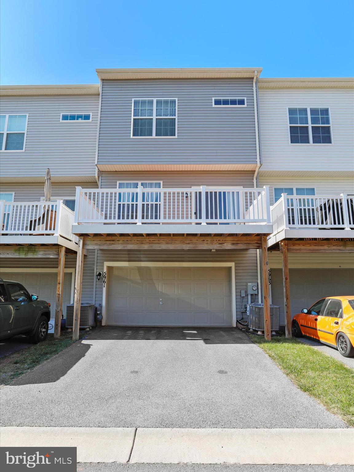 JEFFERSON PLACE - Residential Lease