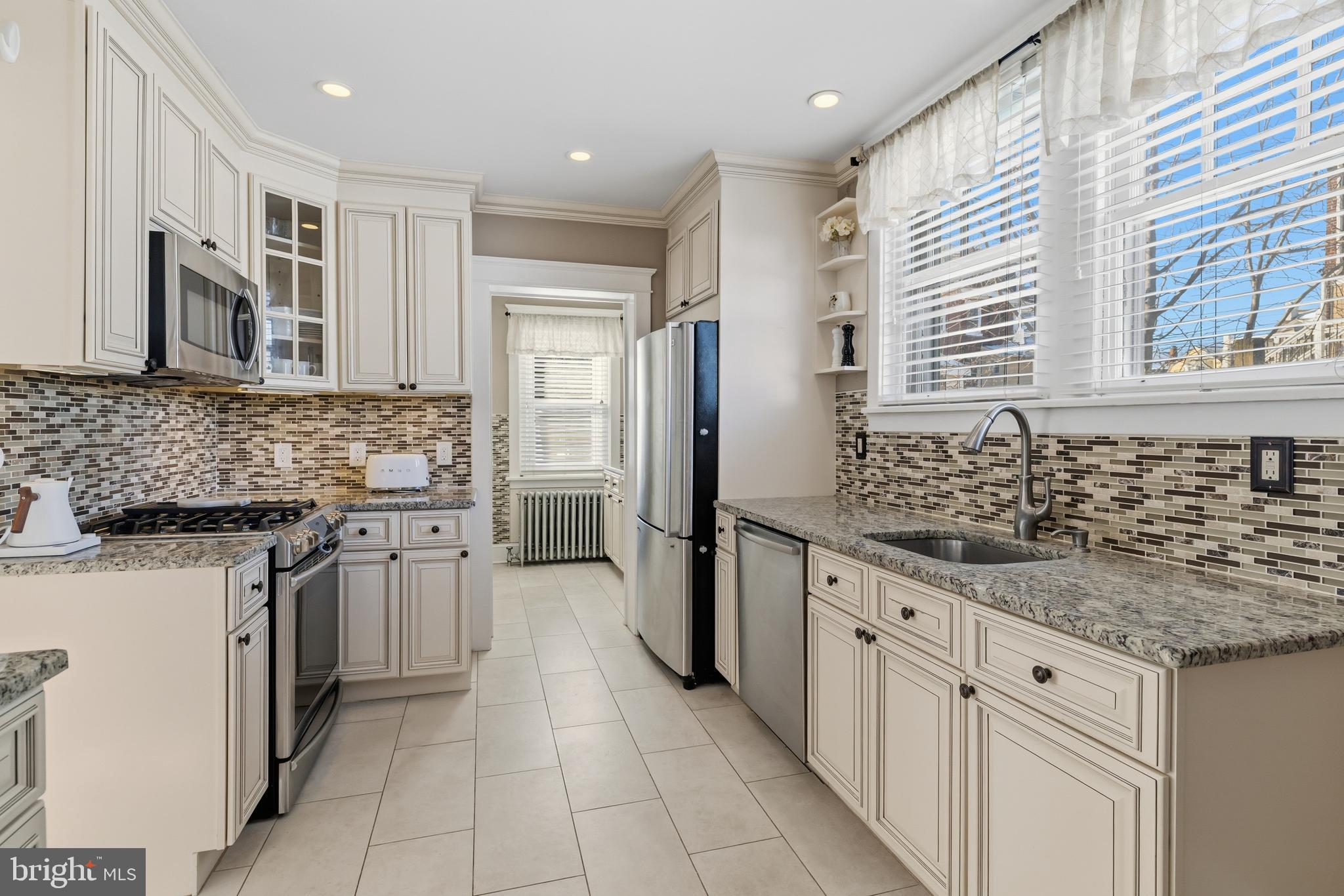 CONSHOHOCKEN - Residential