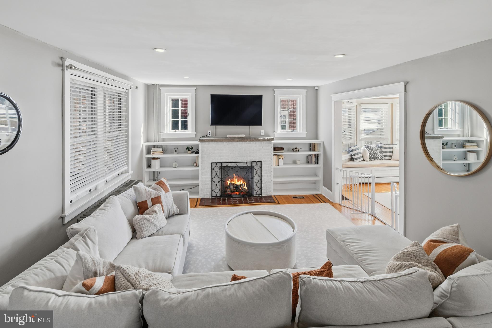 CONSHOHOCKEN - Residential