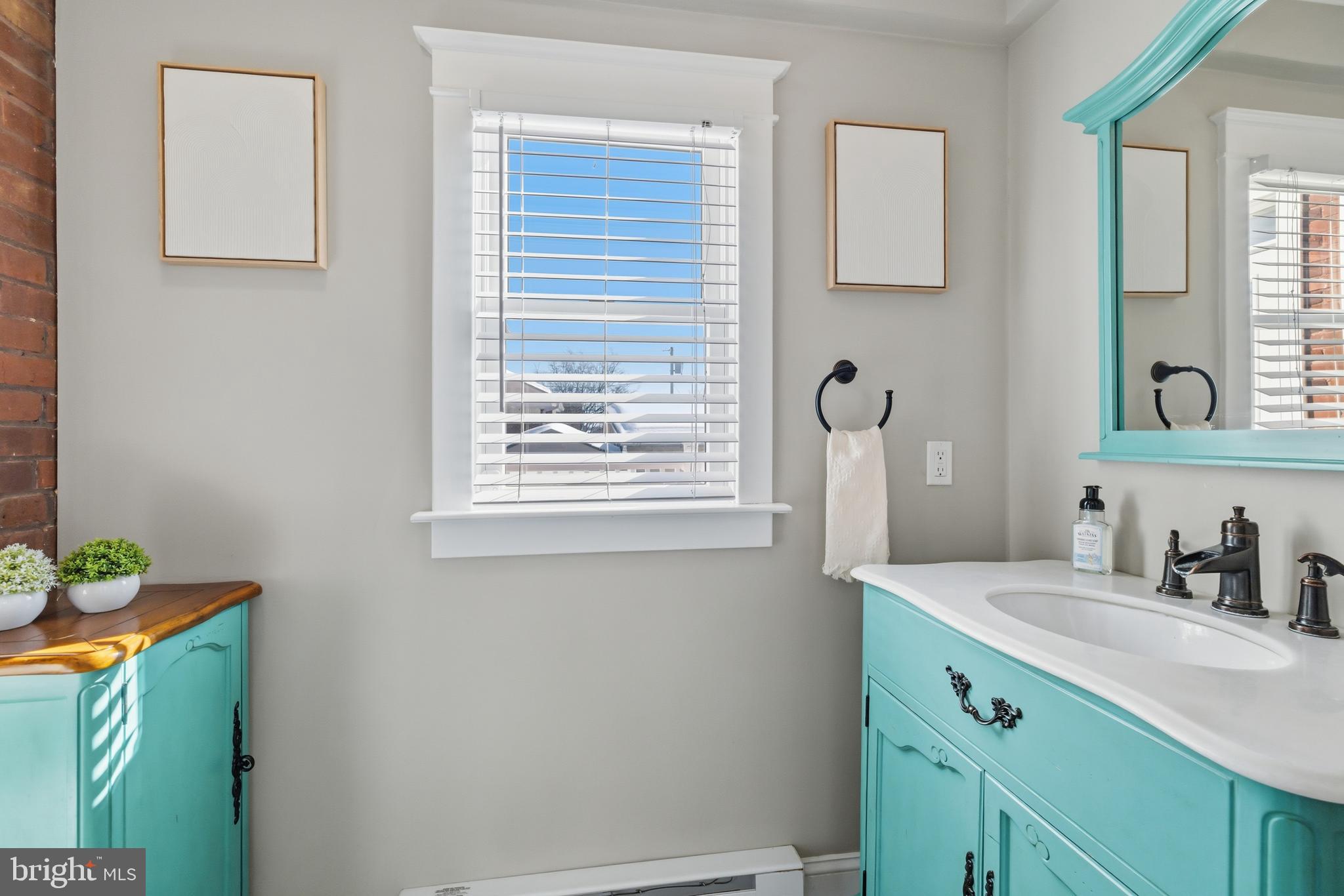 CONSHOHOCKEN - Residential