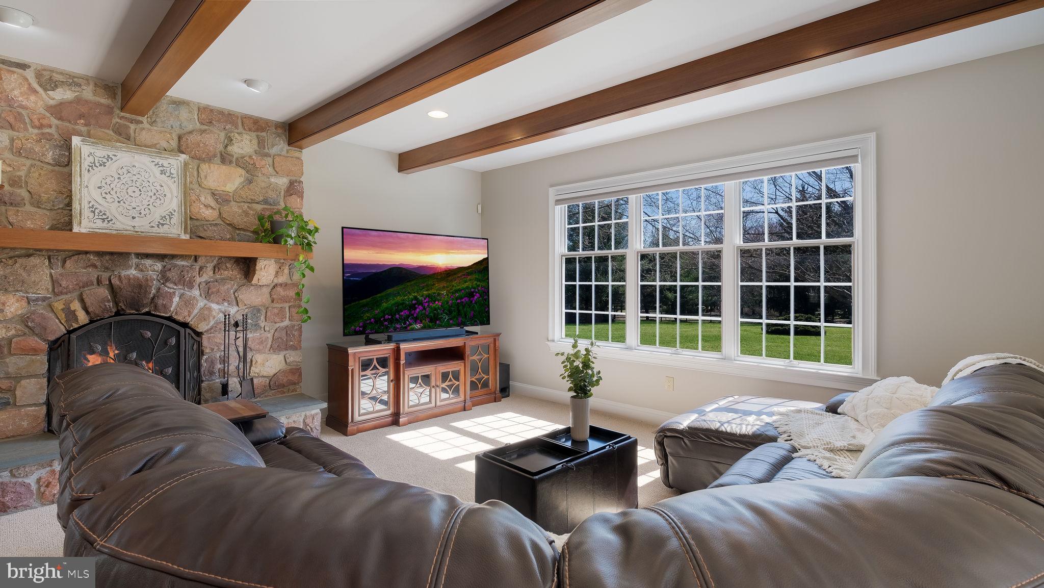 DEER VALLEY - Residential