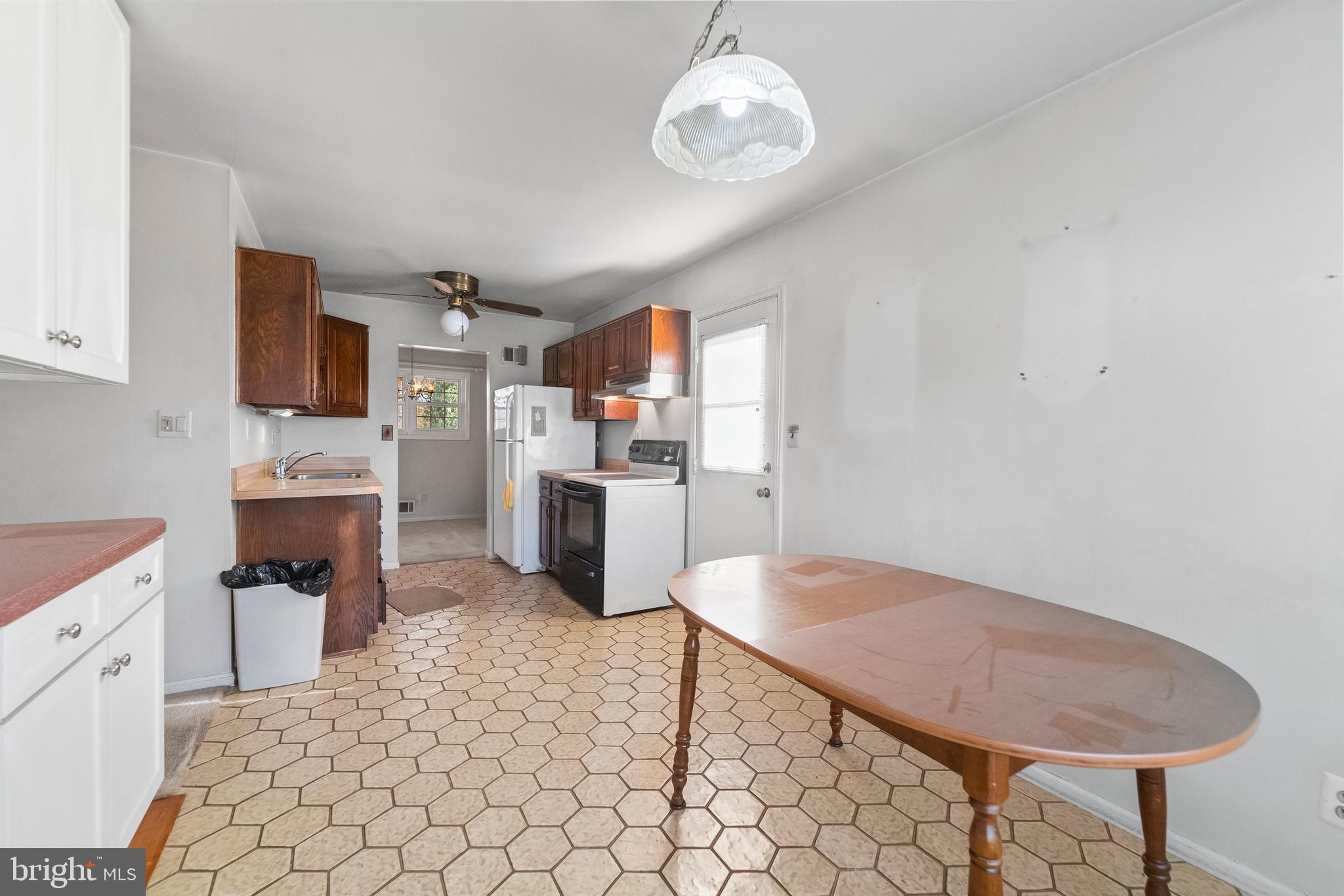 BOXWOOD VILLAGE - Residential