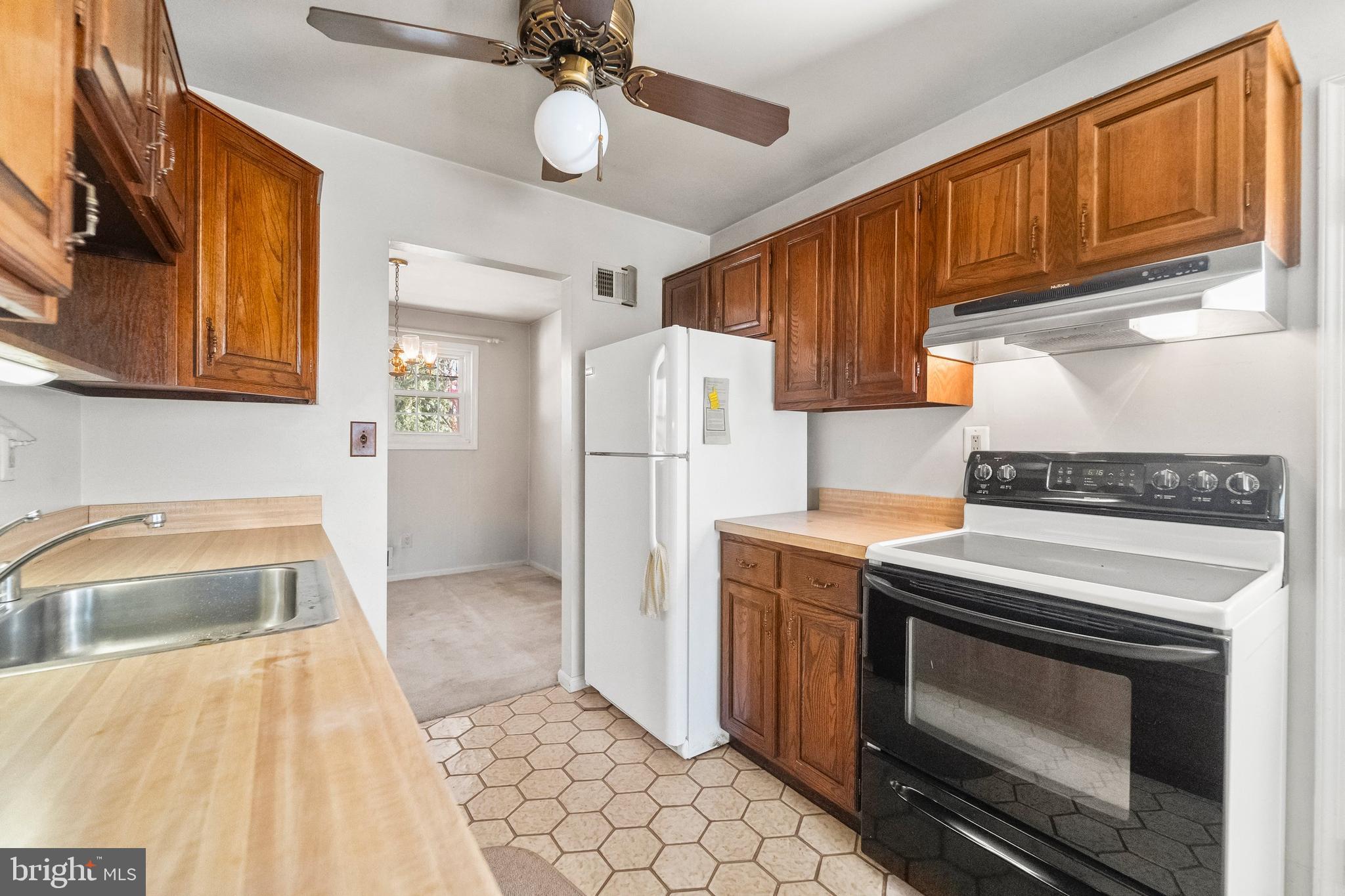 BOXWOOD VILLAGE - Residential