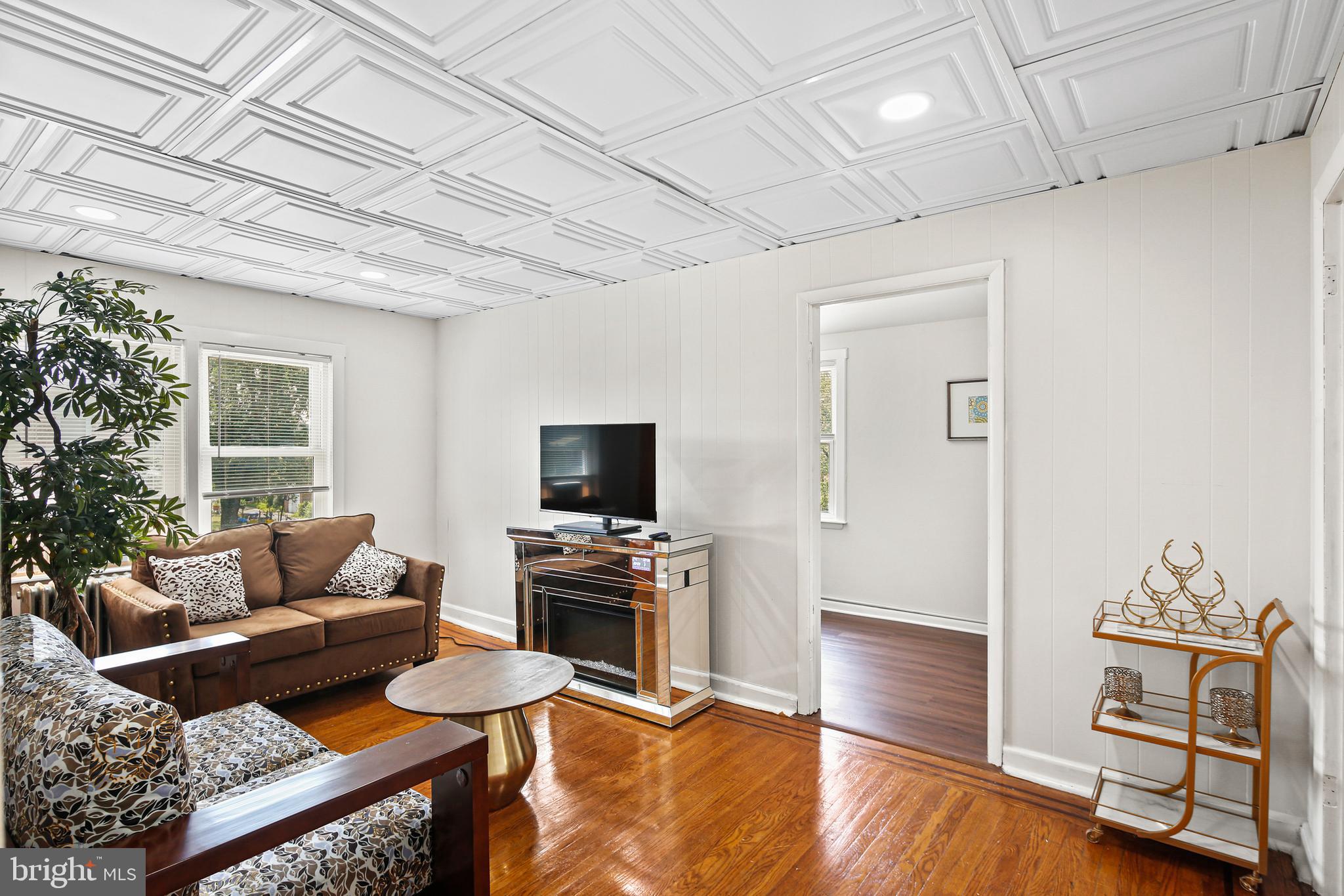 PARKSIDE - Residential Lease