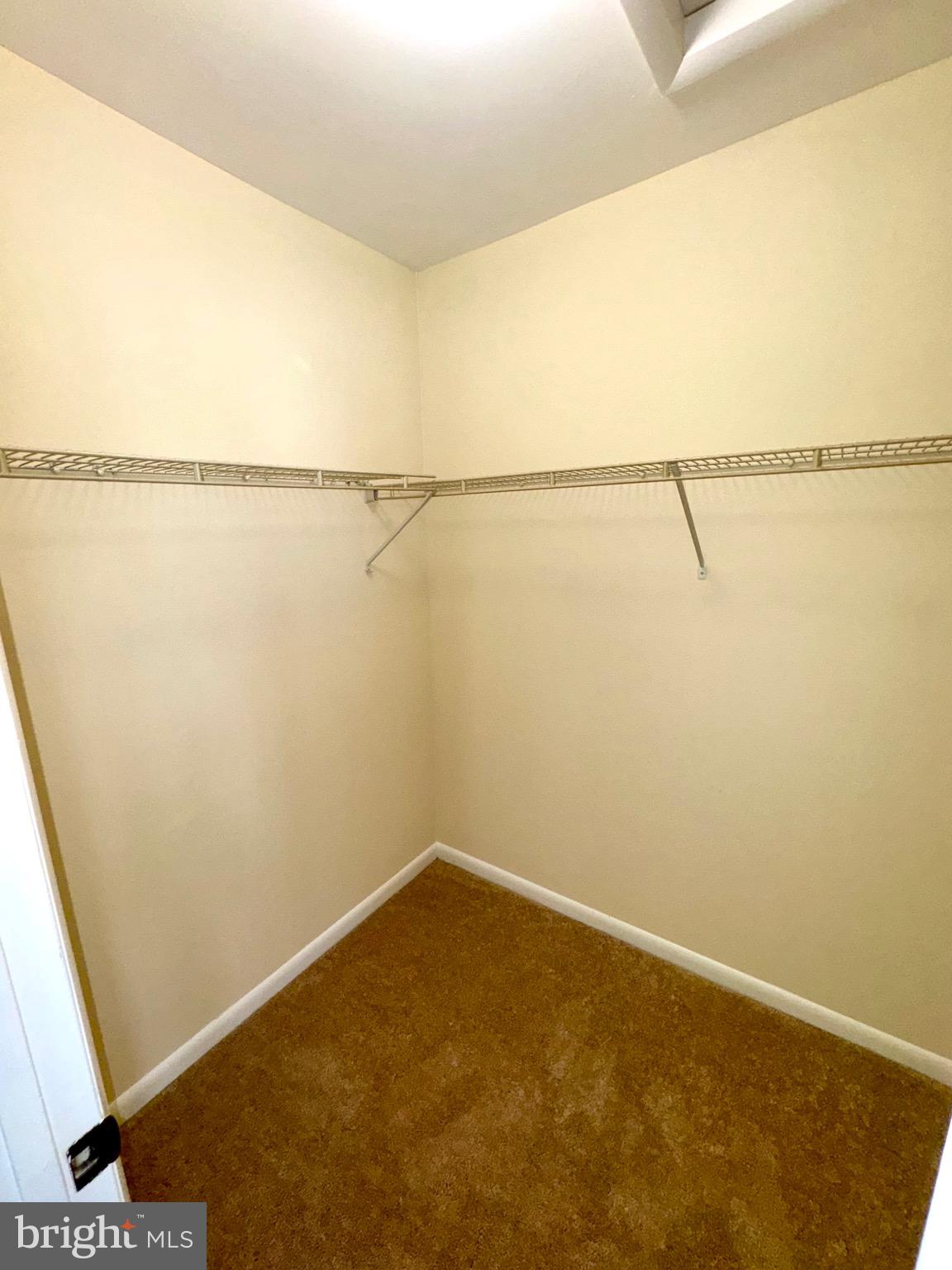 GREENFIELDS - Residential