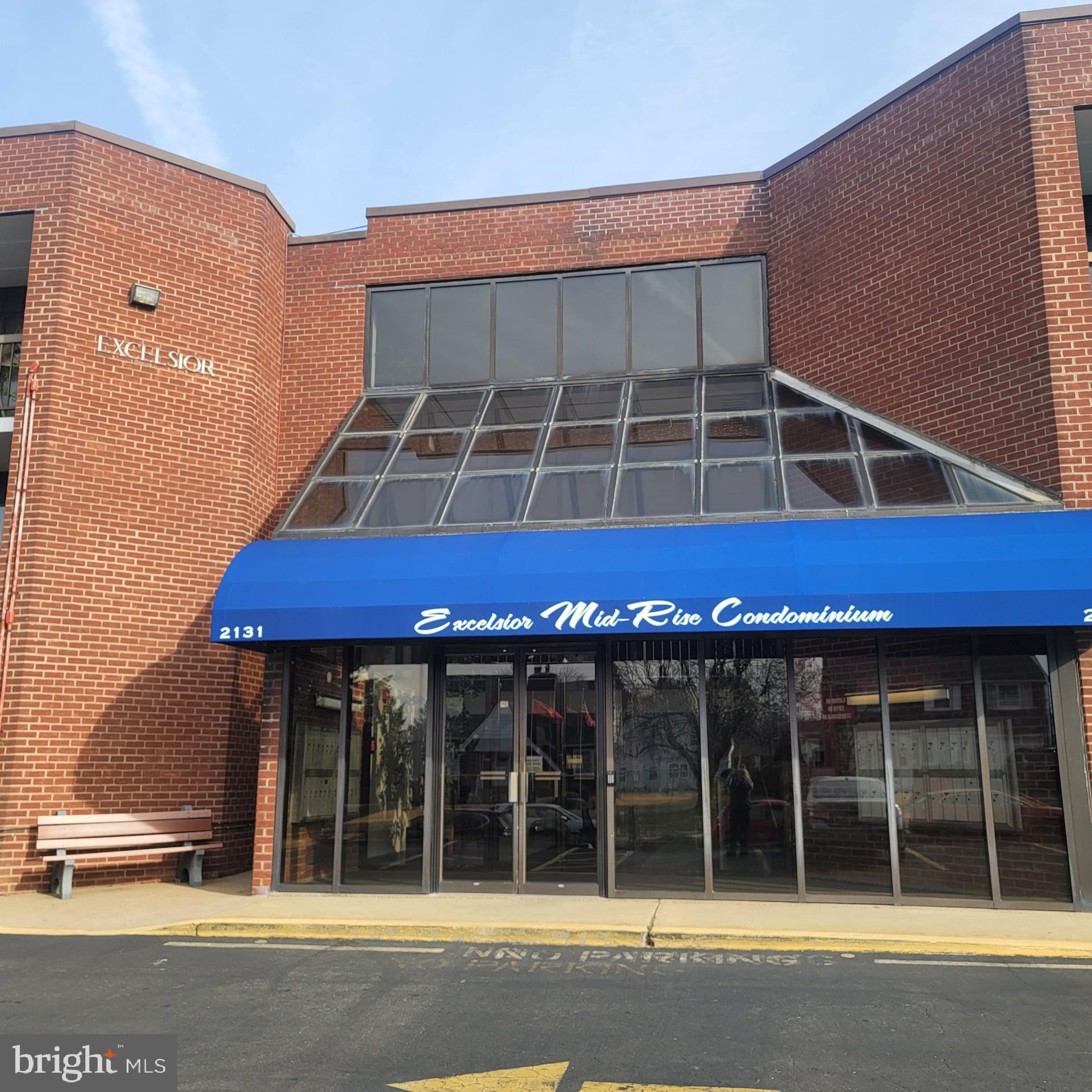 EXCELSIOR MID-RISE - Residential