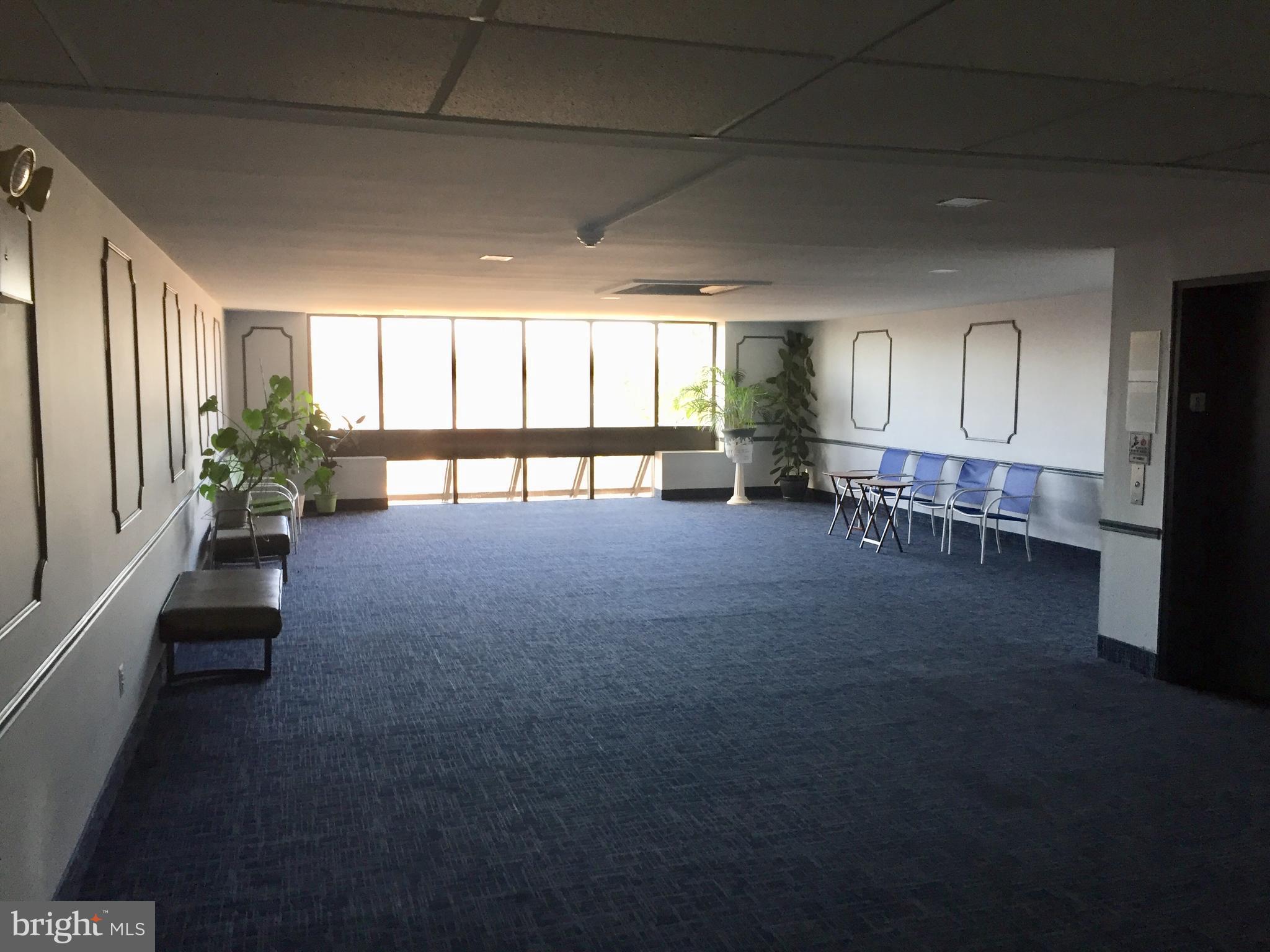 EXCELSIOR MID-RISE - Residential