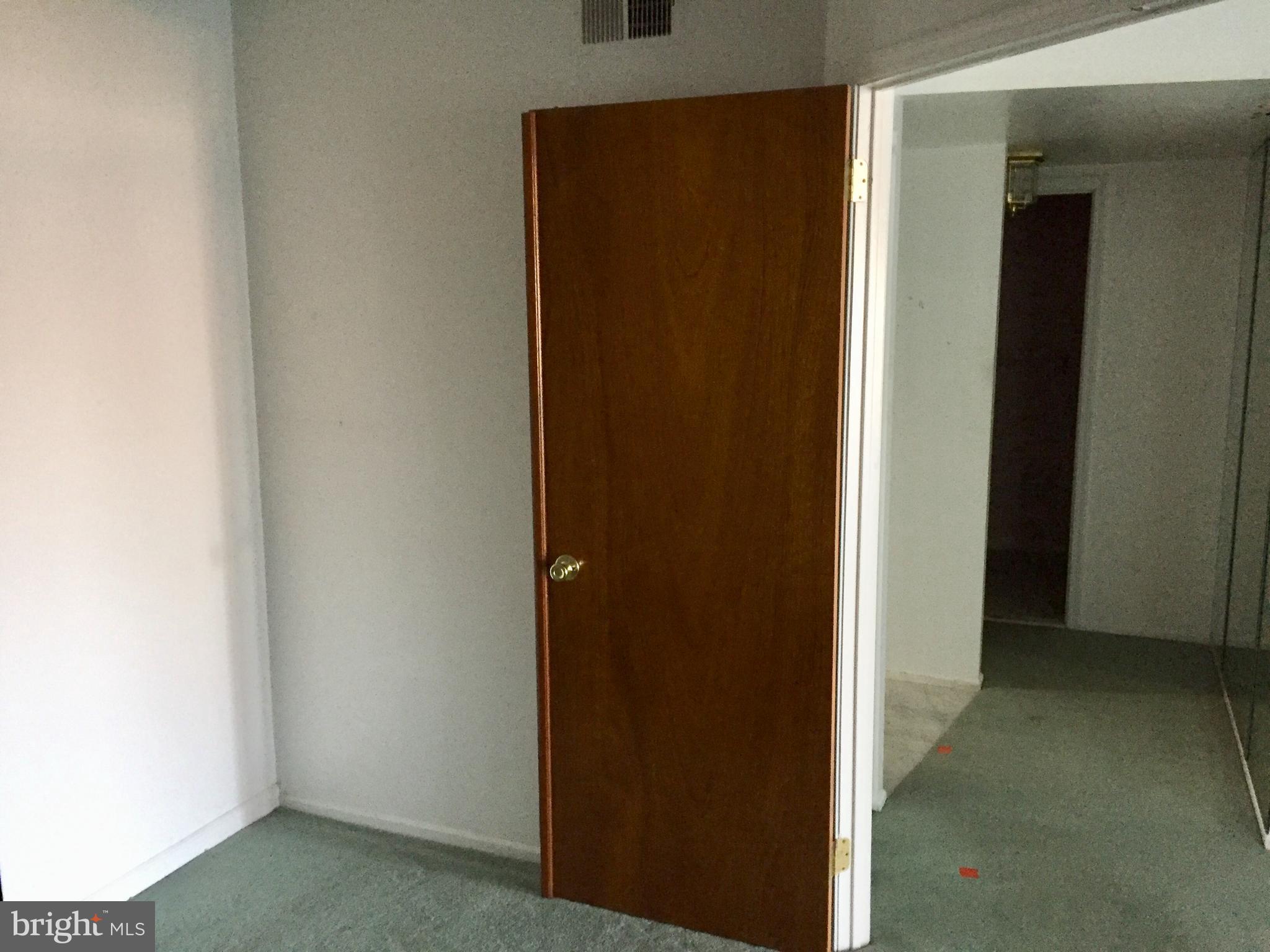 EXCELSIOR MID-RISE - Residential