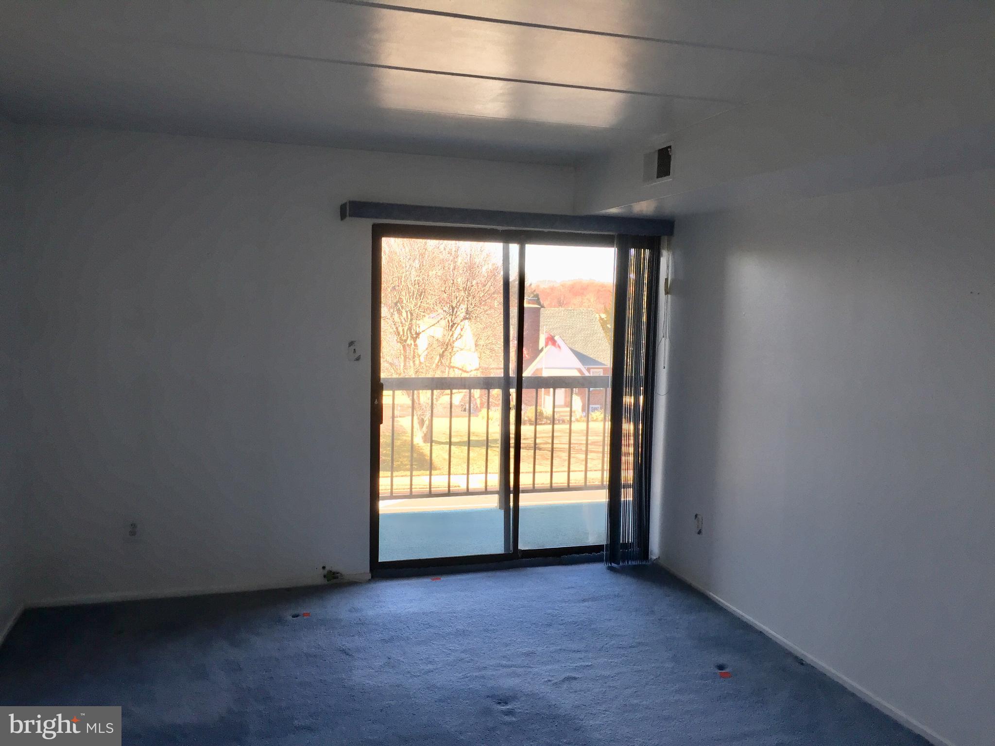 EXCELSIOR MID-RISE - Residential