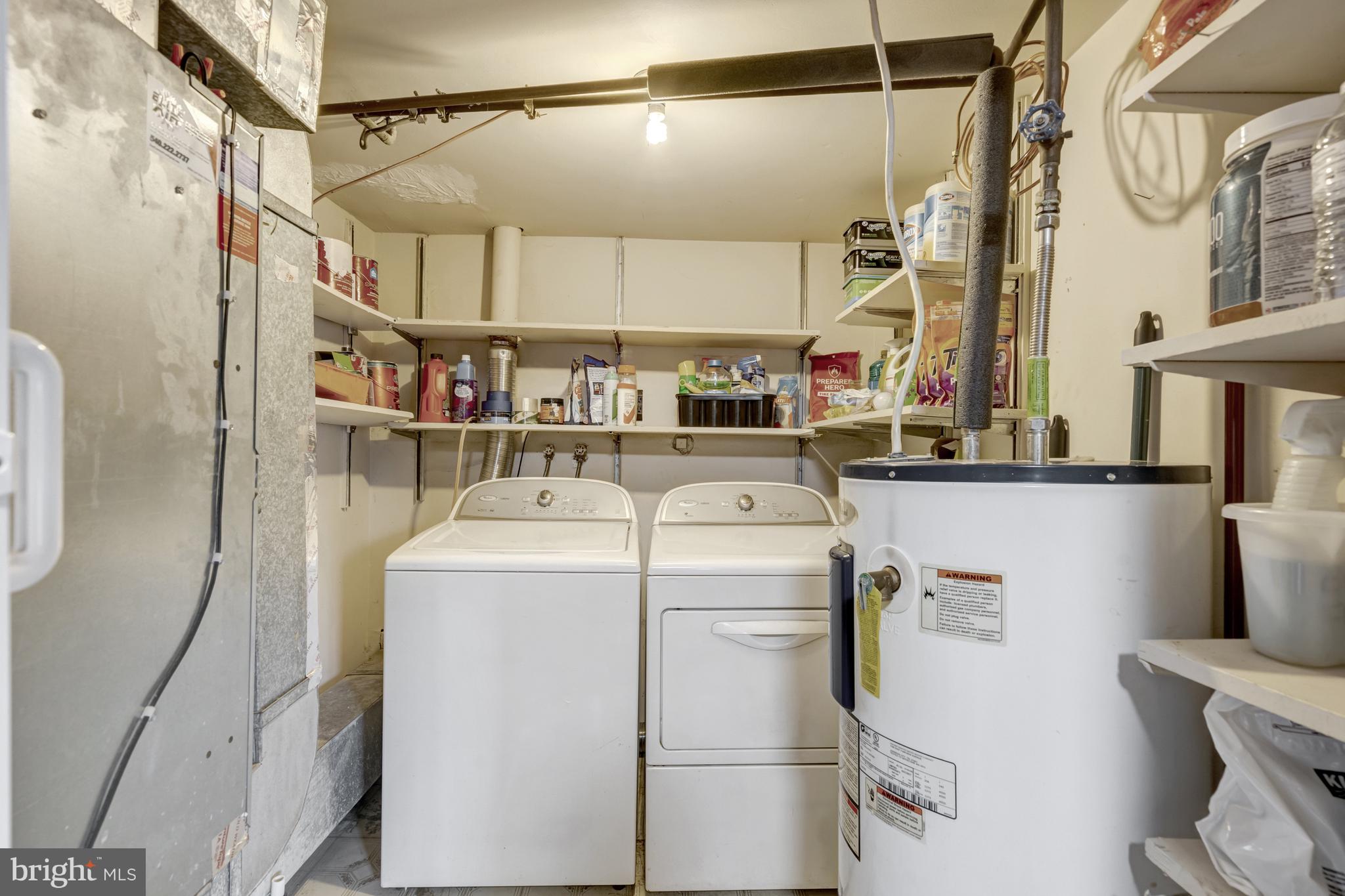 PINEWOOD PARK - Residential