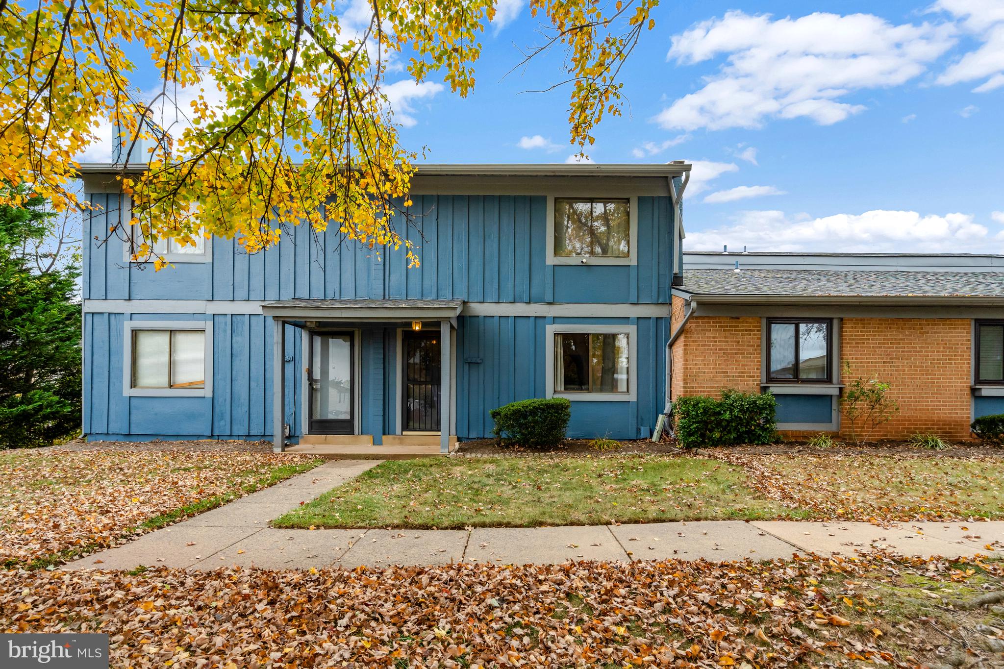 PINEWOOD PARK - Residential