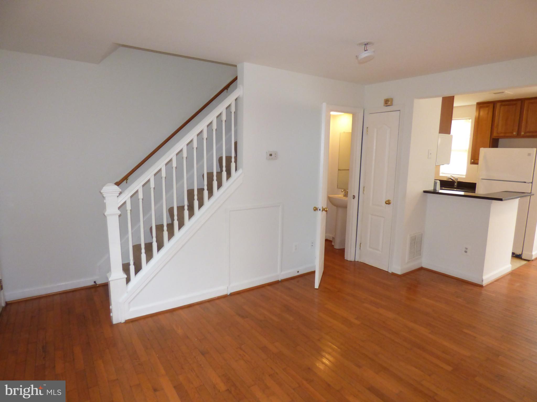 HIGHLAND AT LANDOVER STATION - Residential