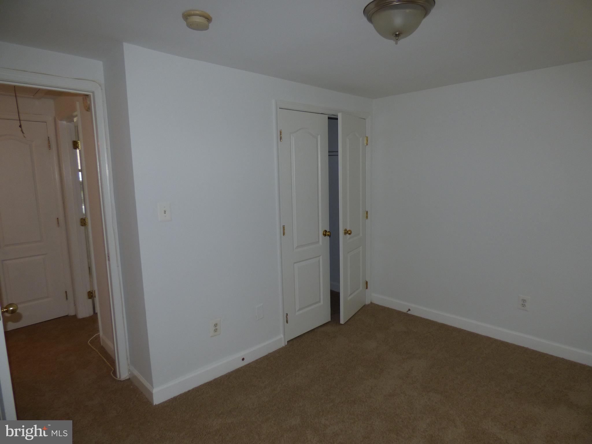 HIGHLAND AT LANDOVER STATION - Residential