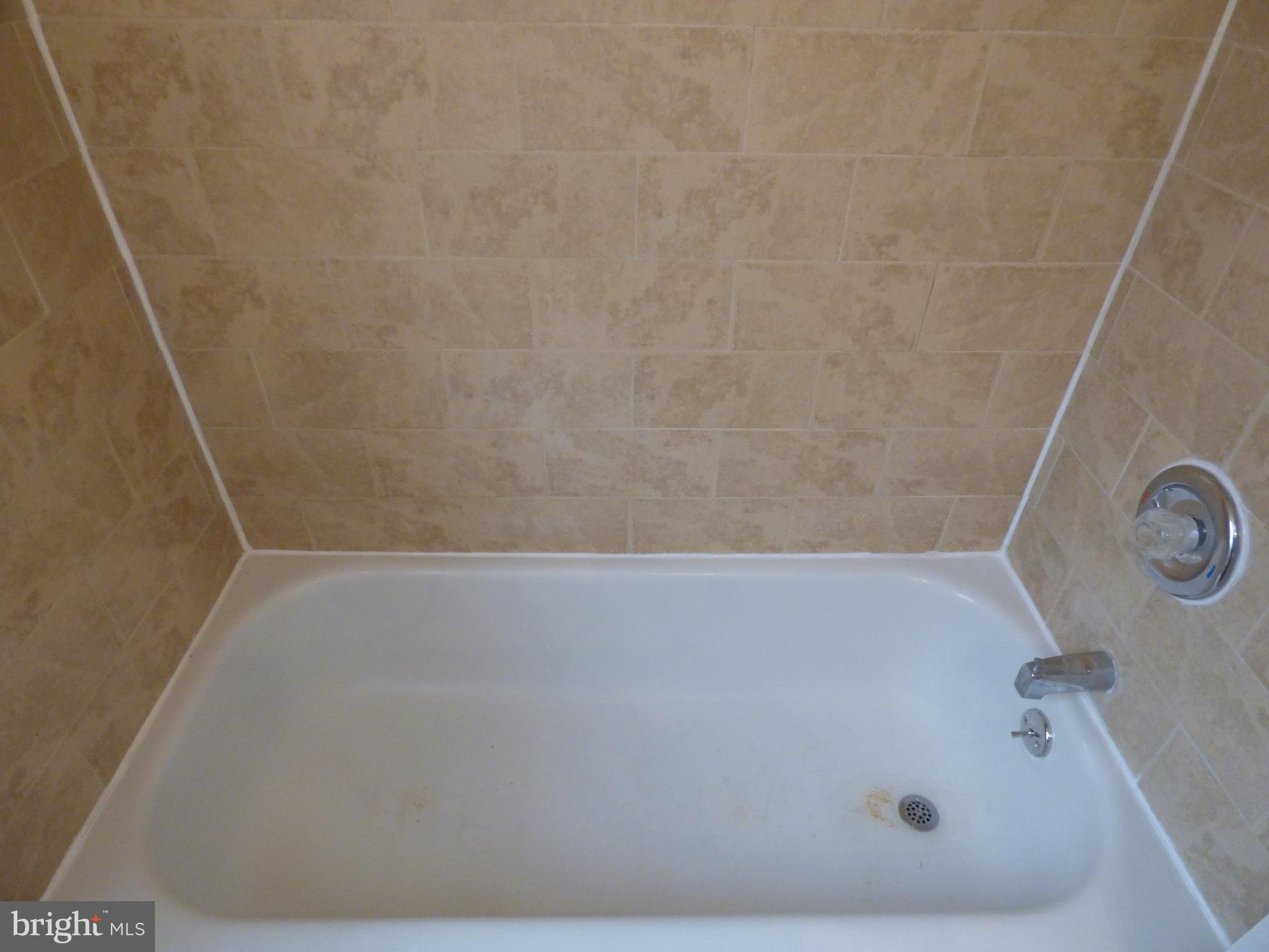 HIGHLAND AT LANDOVER STATION - Residential