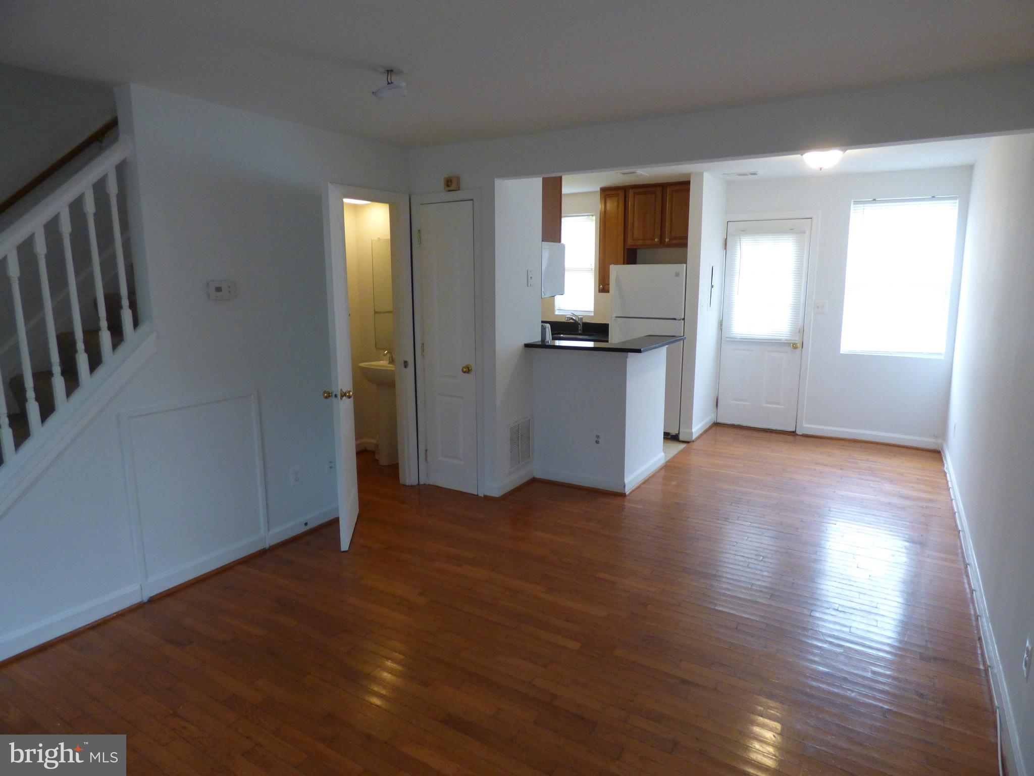 HIGHLAND AT LANDOVER STATION - Residential