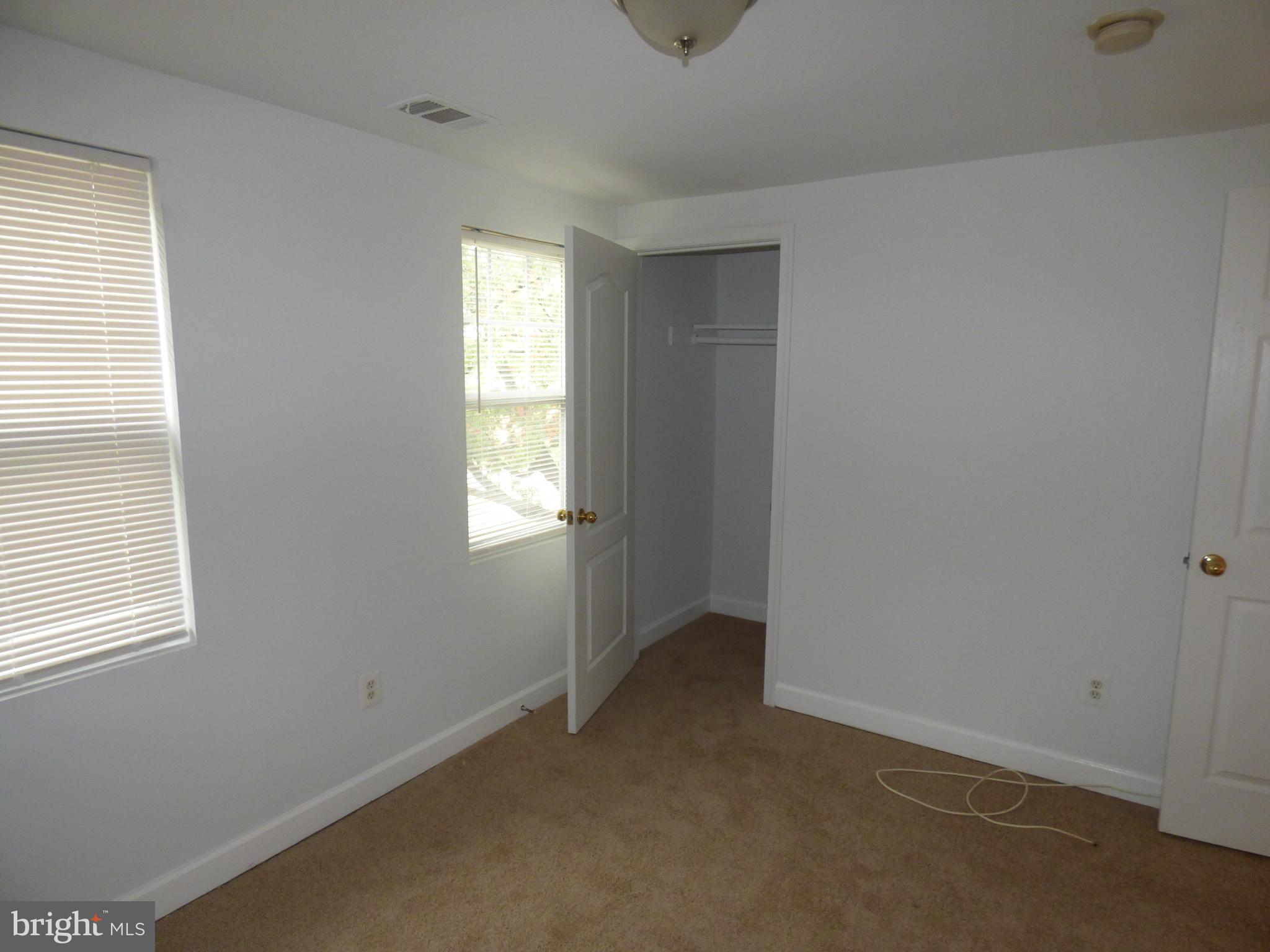 HIGHLAND AT LANDOVER STATION - Residential