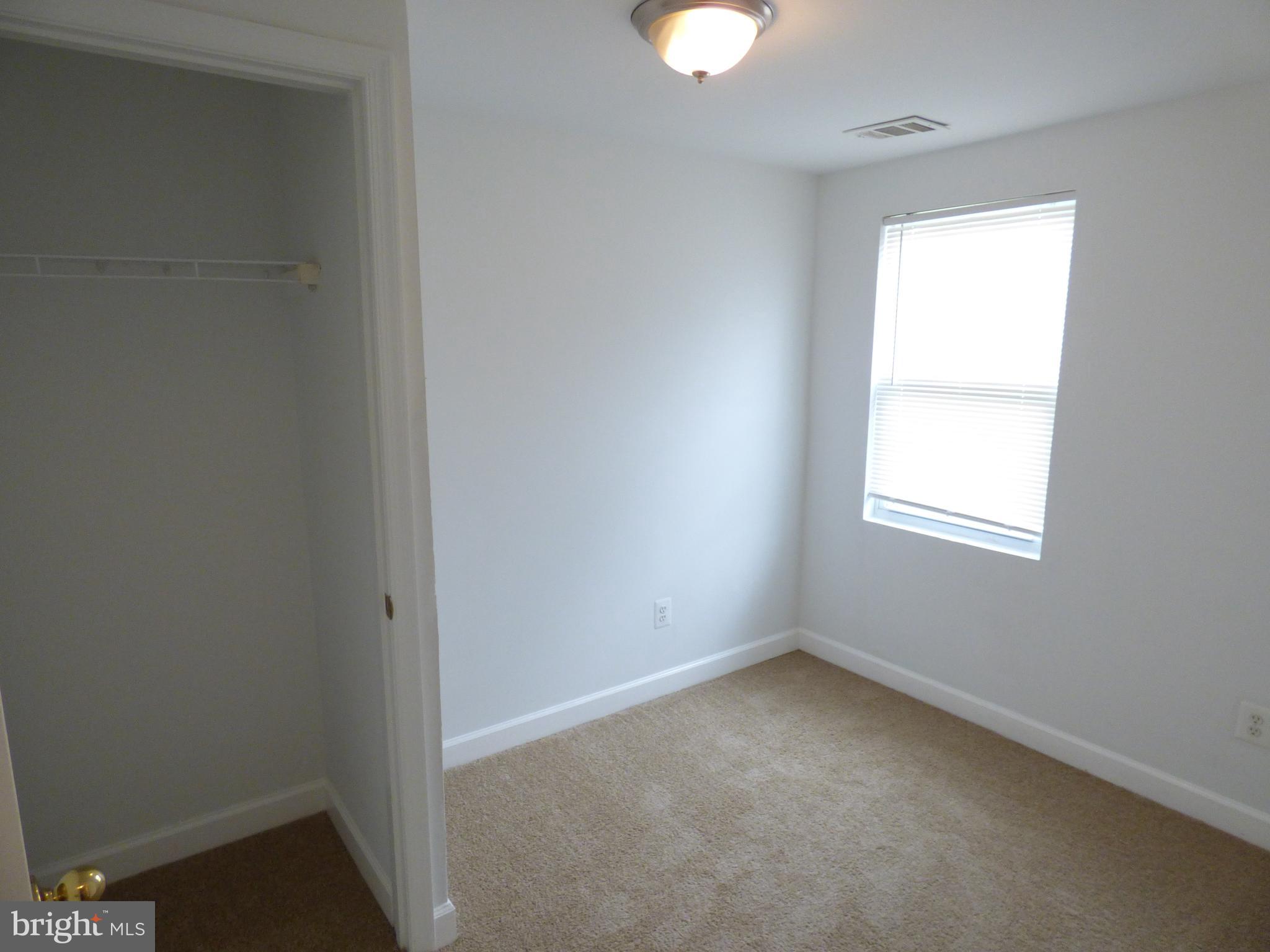 HIGHLAND AT LANDOVER STATION - Residential