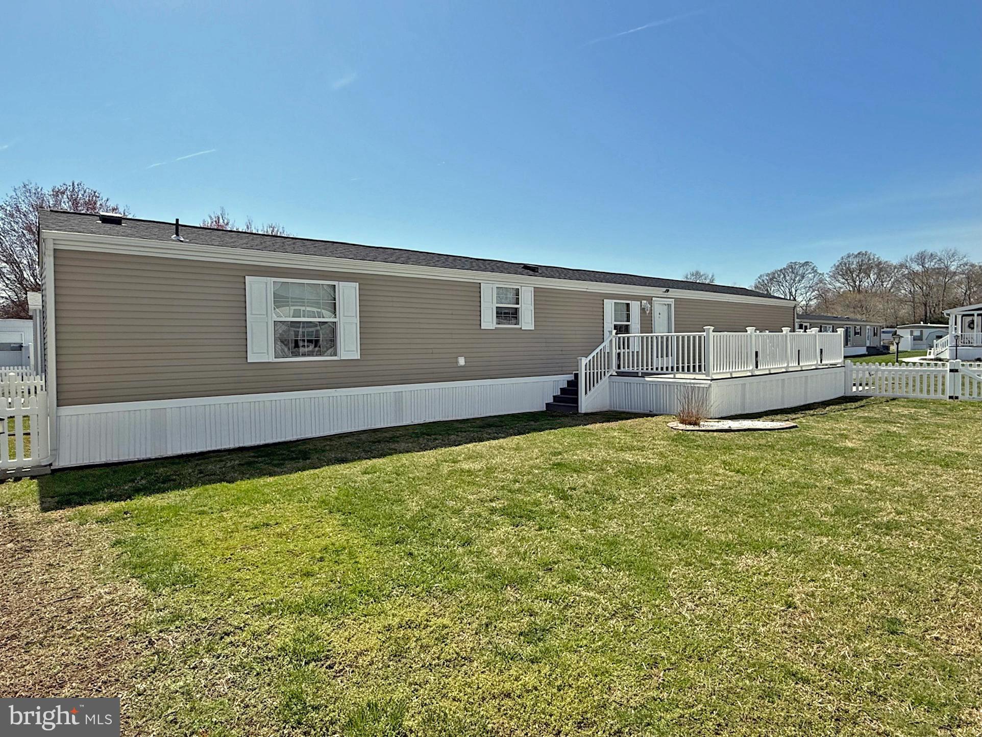 SILVERVIEW FARM MHP - Residential