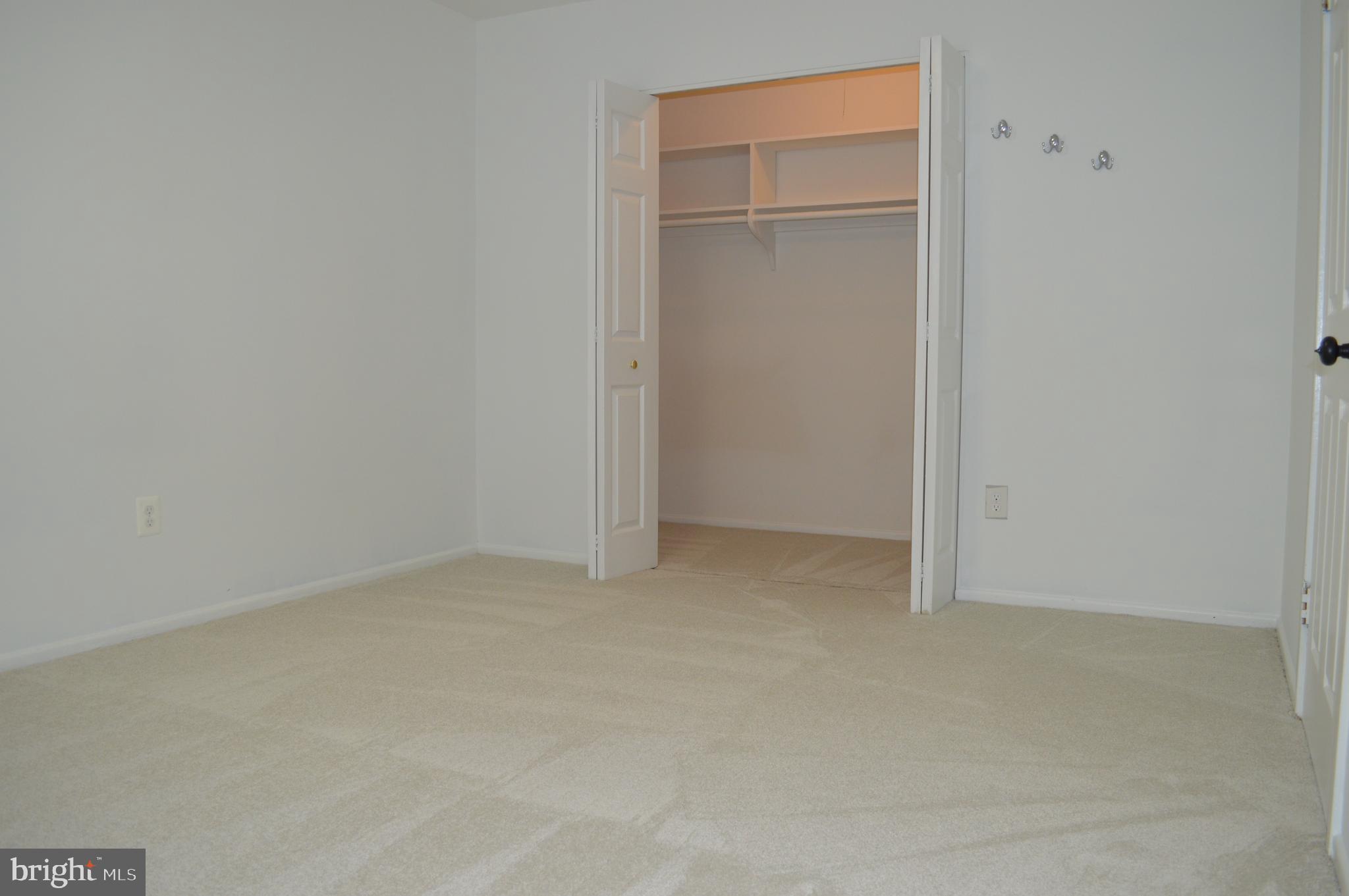 MOSBY WOODS GARDEN - Residential Lease