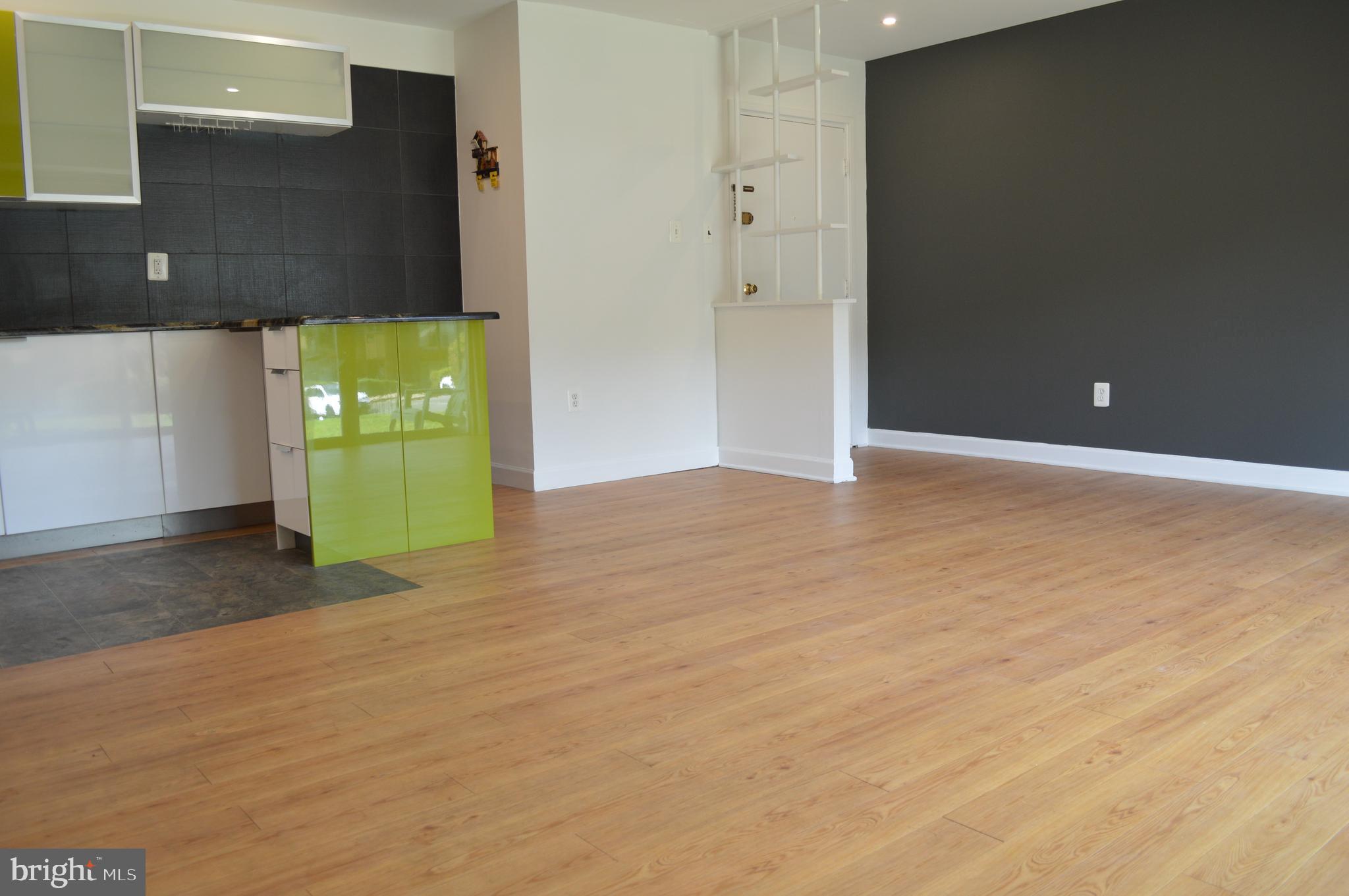 MOSBY WOODS GARDEN - Residential Lease