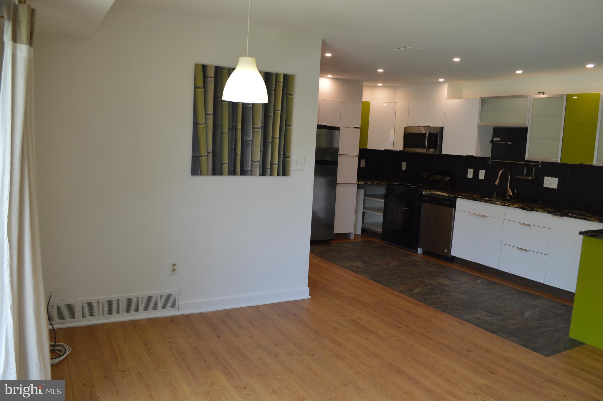 MOSBY WOODS GARDEN - Residential Lease