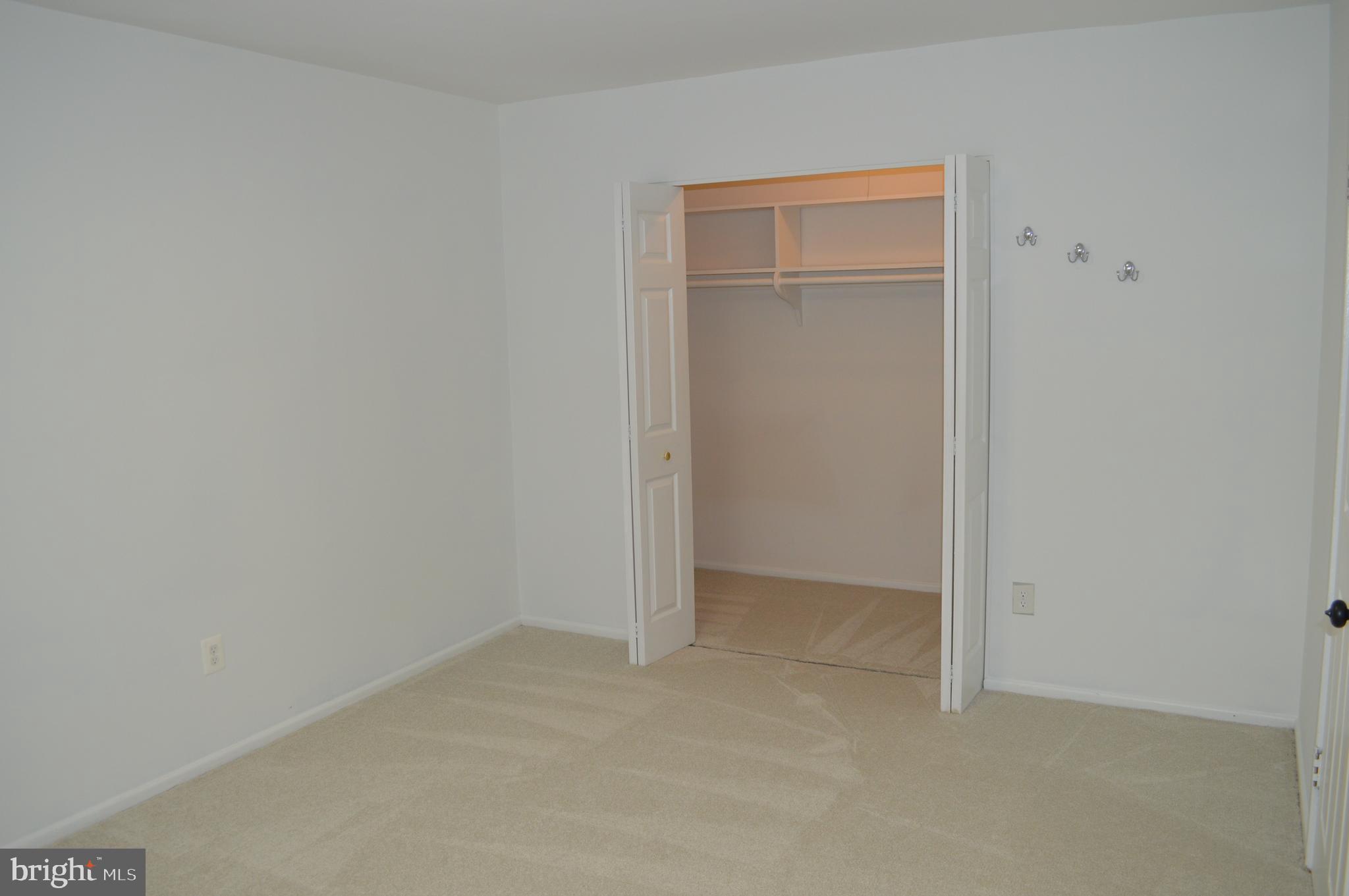 MOSBY WOODS GARDEN - Residential Lease