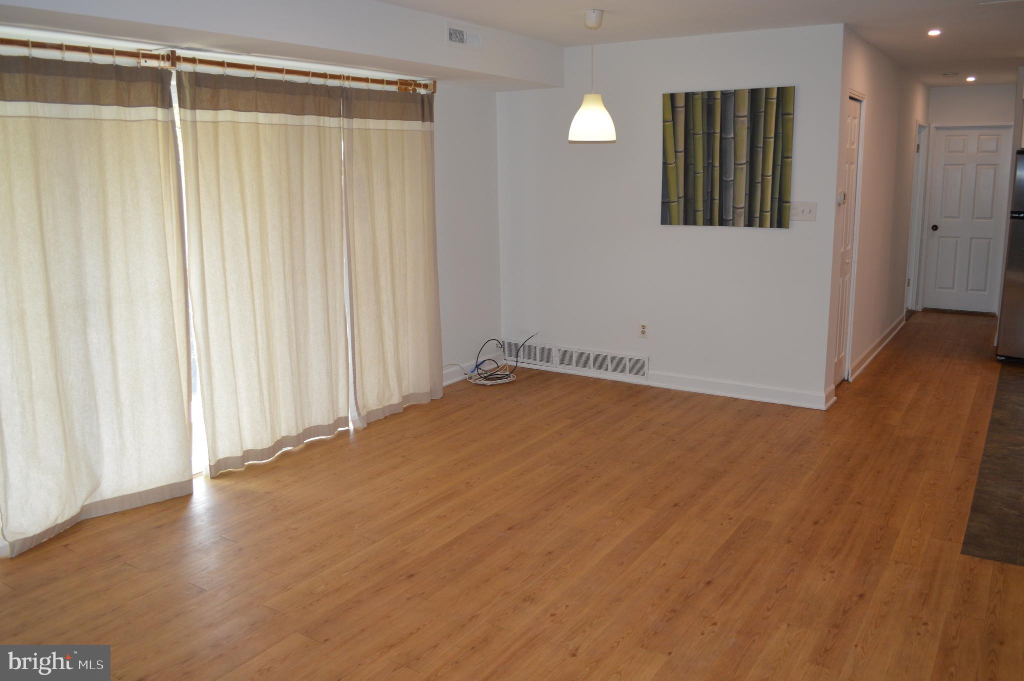 MOSBY WOODS GARDEN - Residential Lease