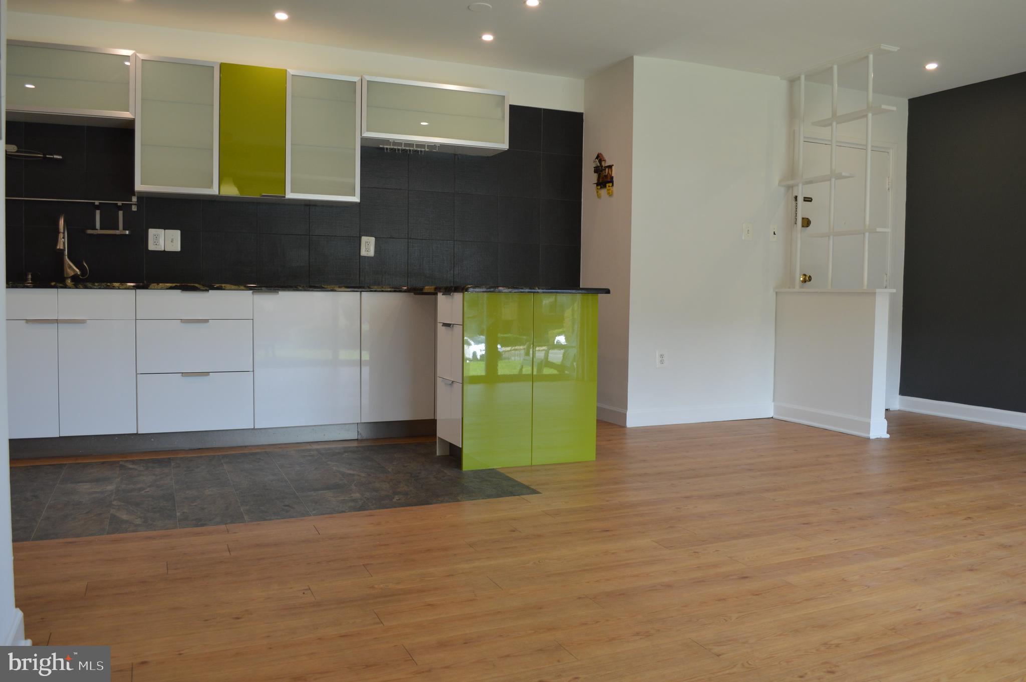 MOSBY WOODS GARDEN - Residential Lease