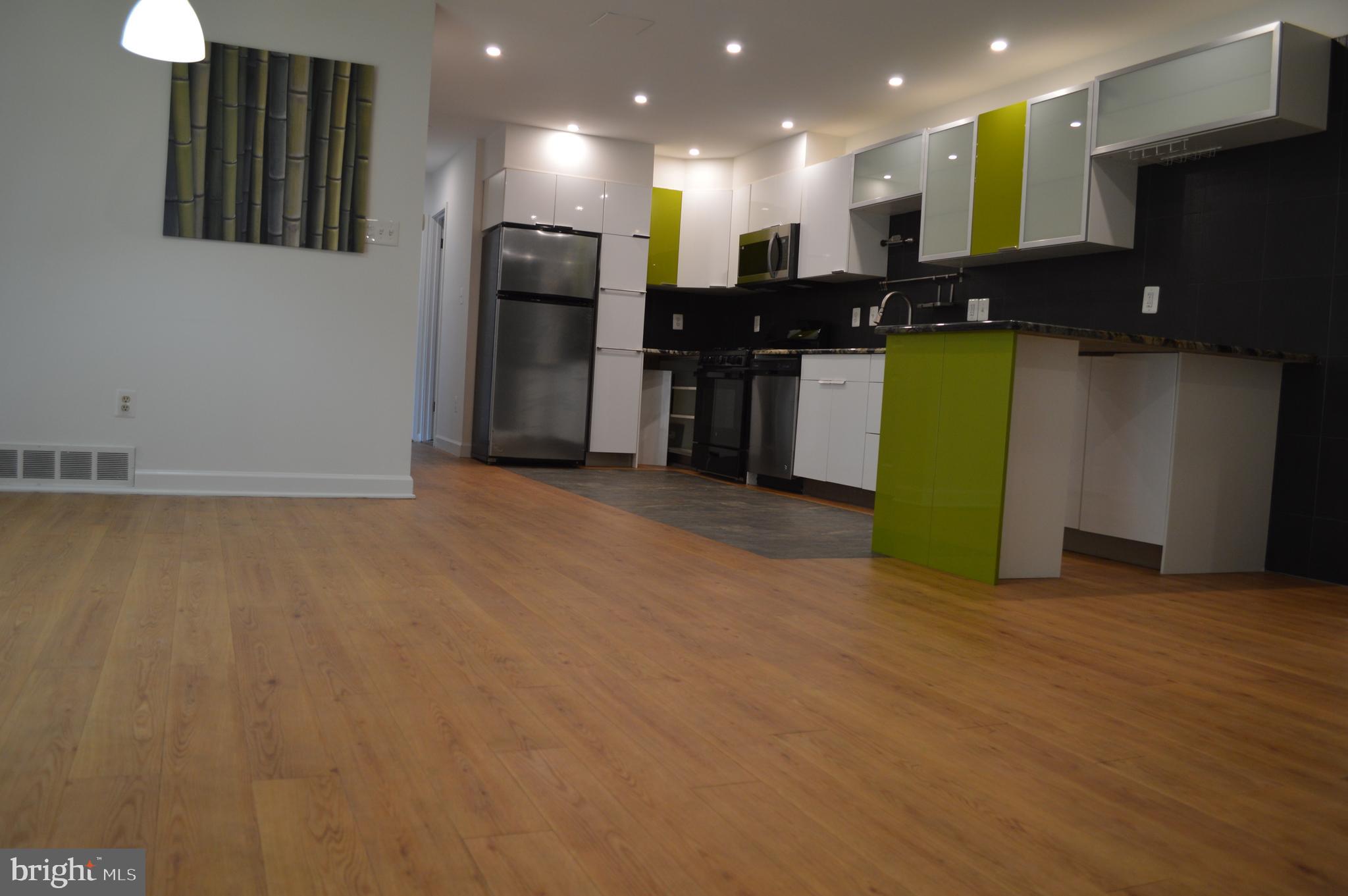 MOSBY WOODS GARDEN - Residential Lease