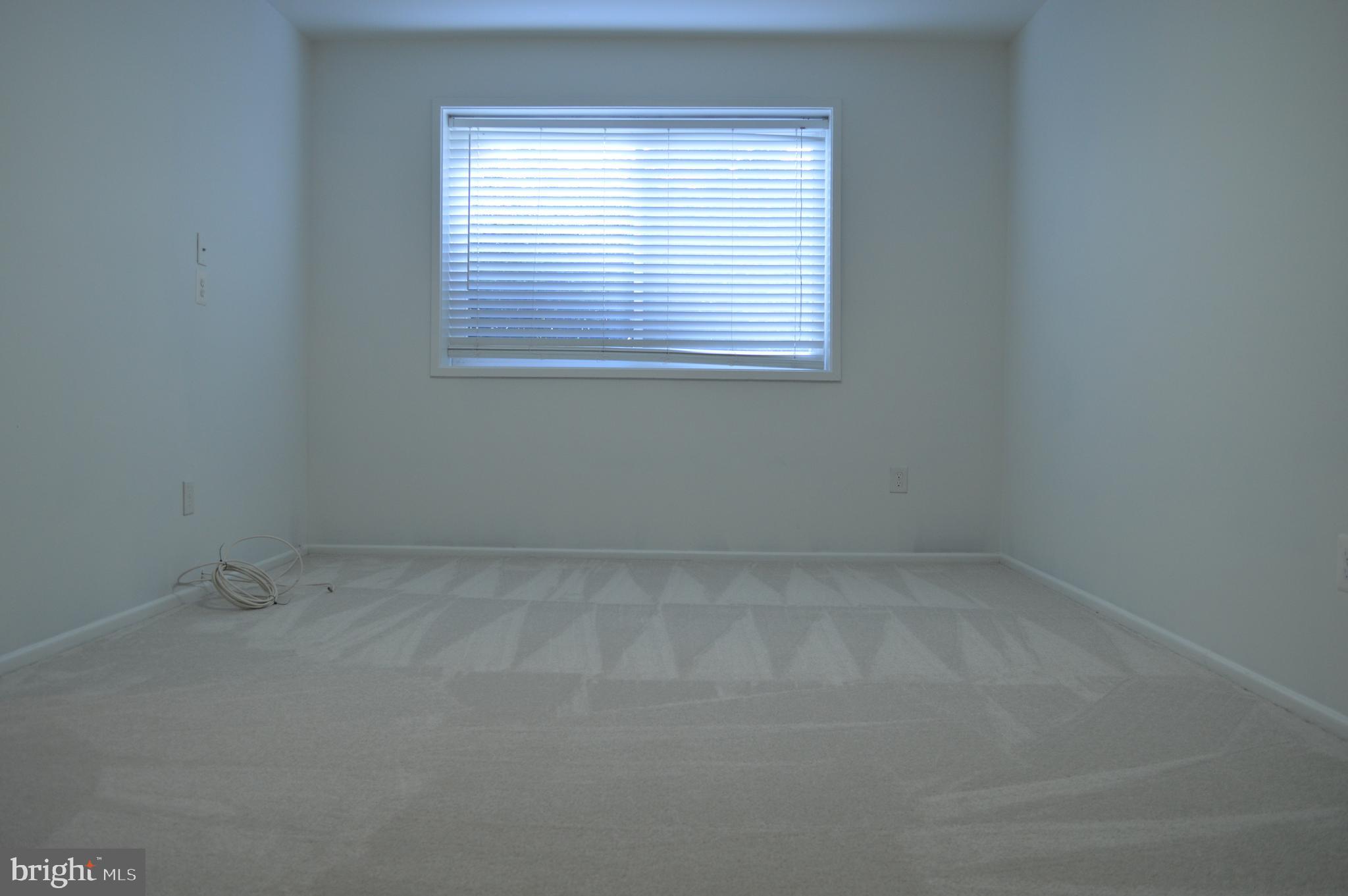 MOSBY WOODS GARDEN - Residential Lease