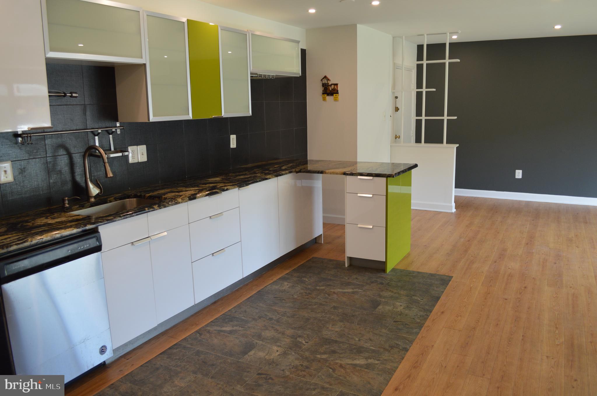 MOSBY WOODS GARDEN - Residential Lease