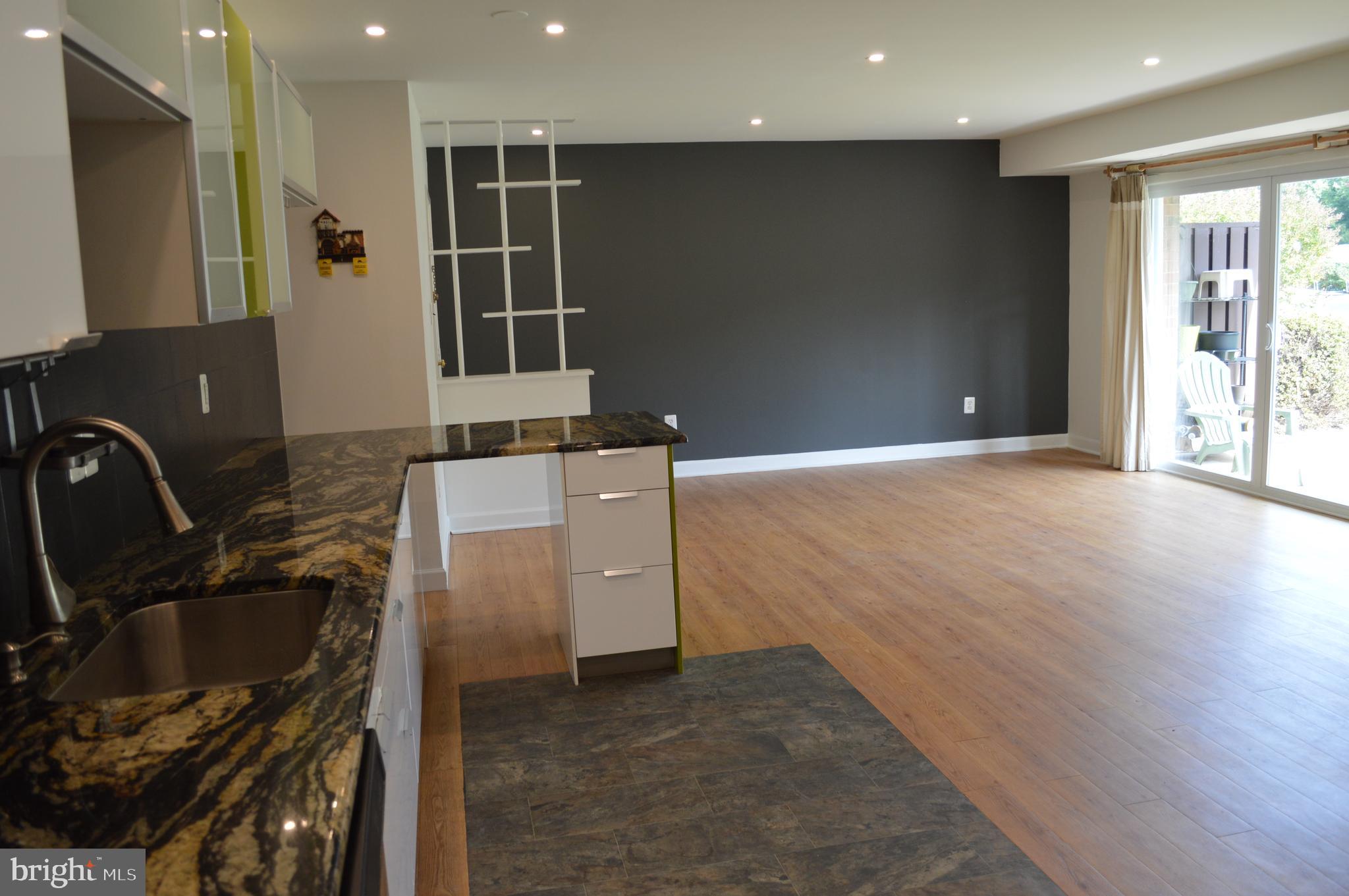 MOSBY WOODS GARDEN - Residential Lease