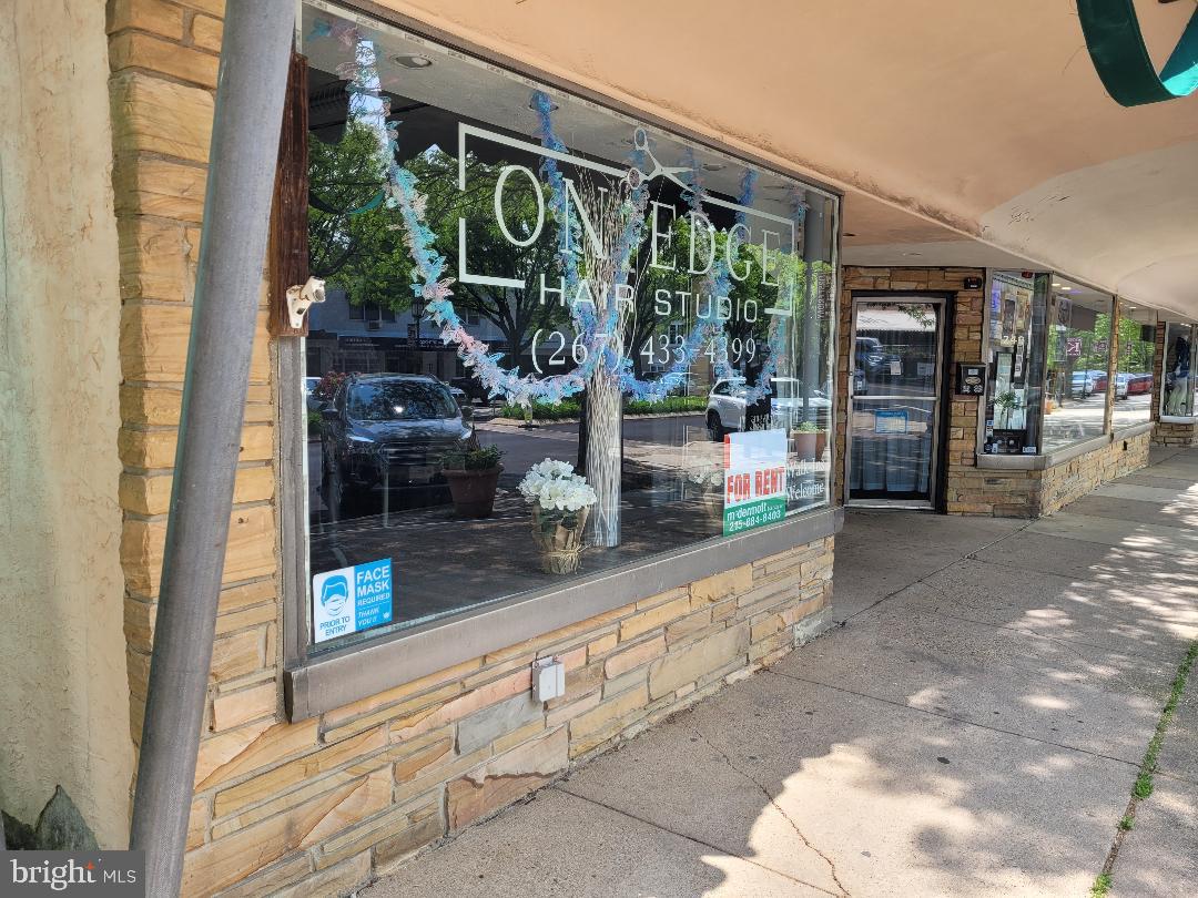 GLENSIDE - Commercial Lease
