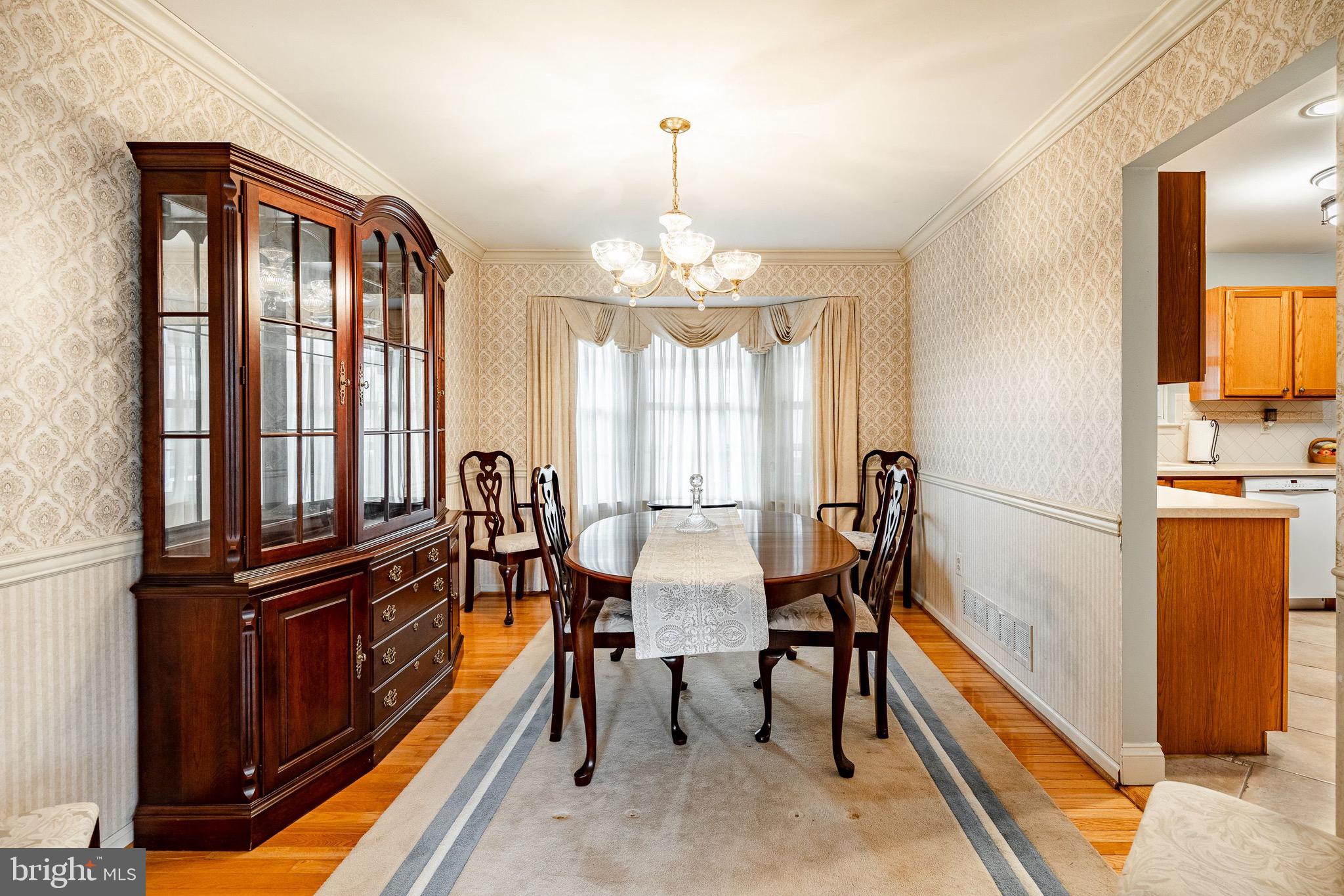 REGENCY KNOLL - Residential