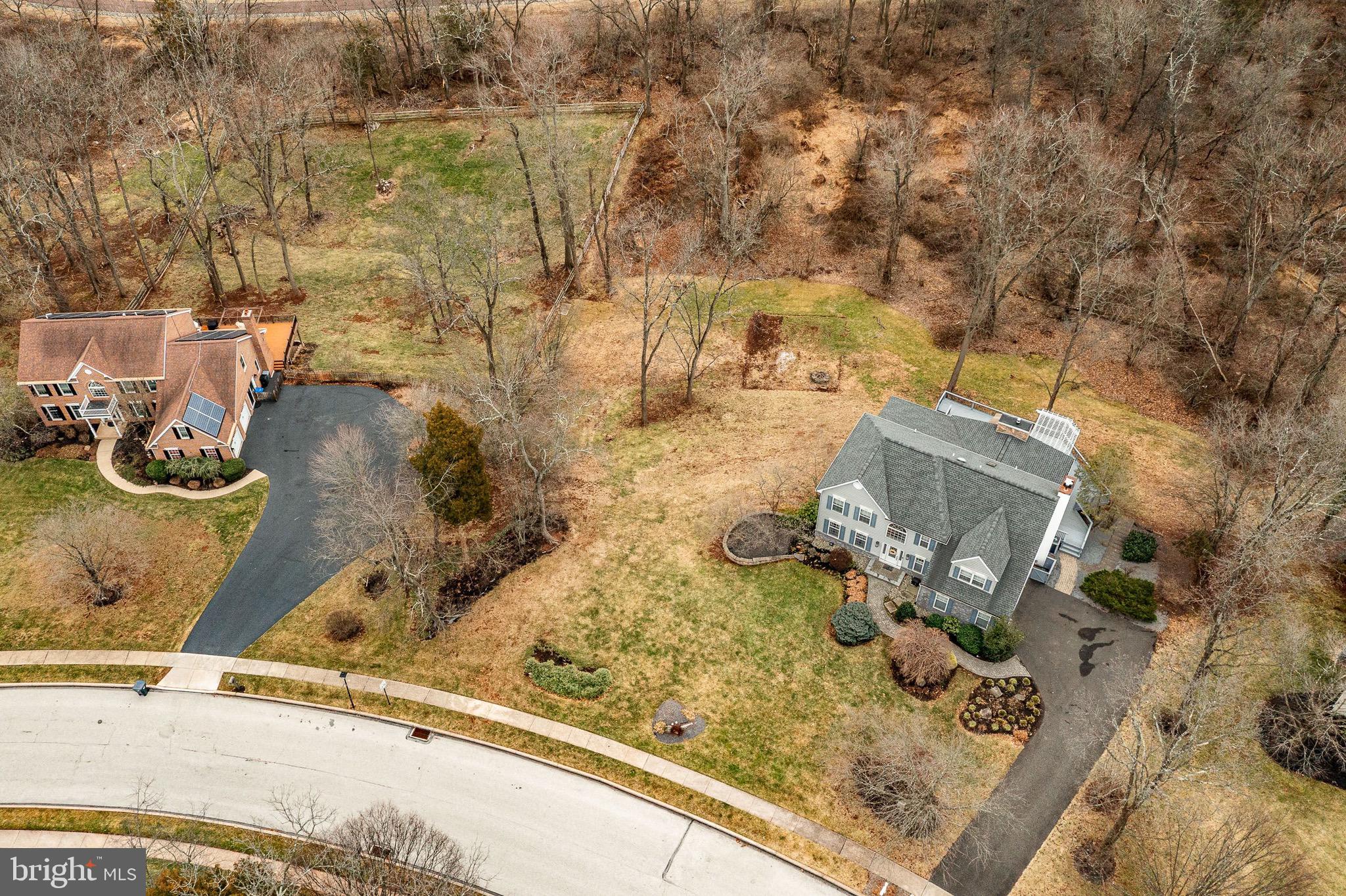 REGENCY KNOLL - Residential