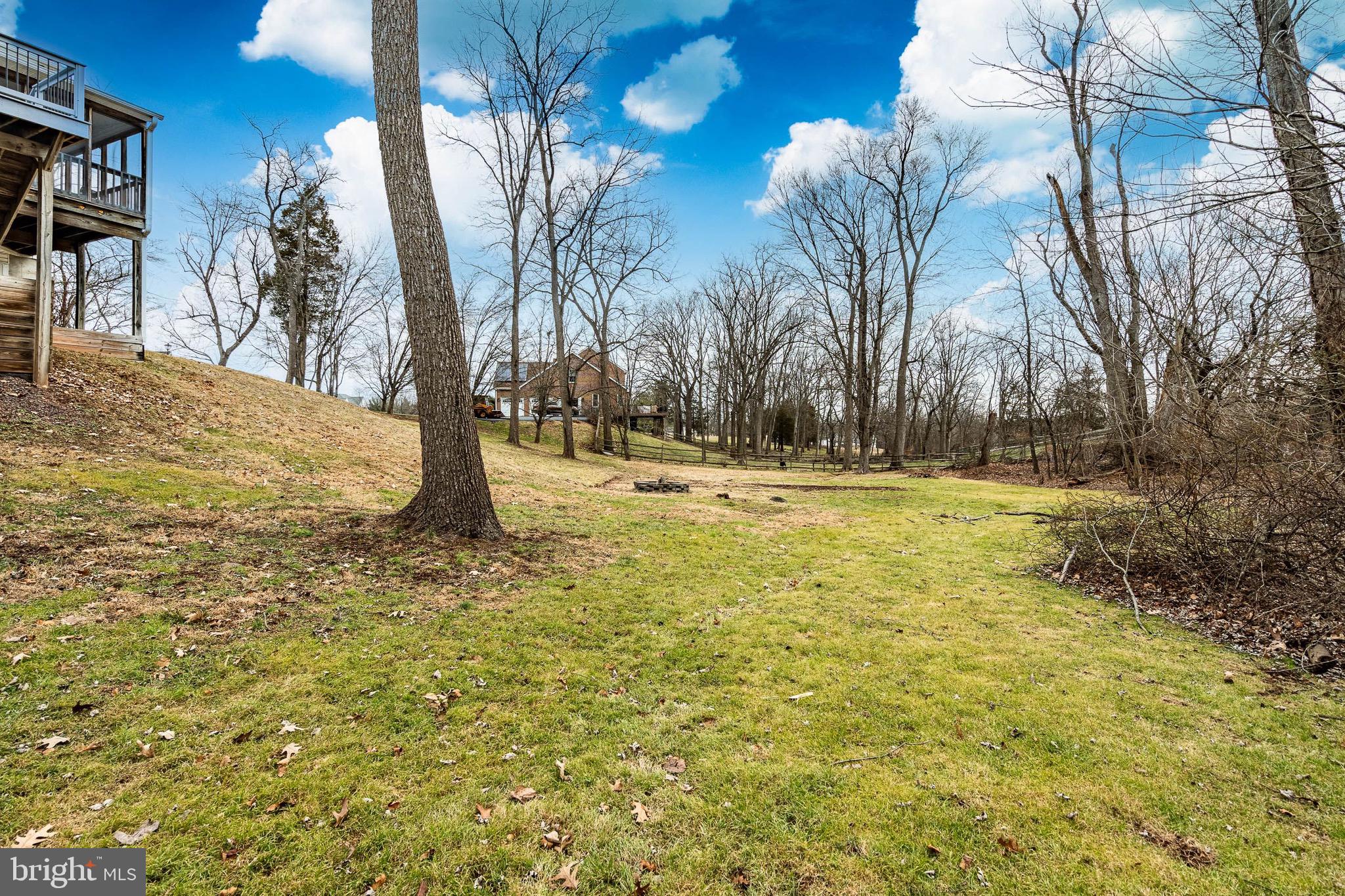 REGENCY KNOLL - Residential